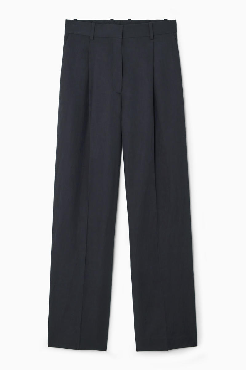 Pleated Linen-Blend Wide-Leg Trousers in Grey