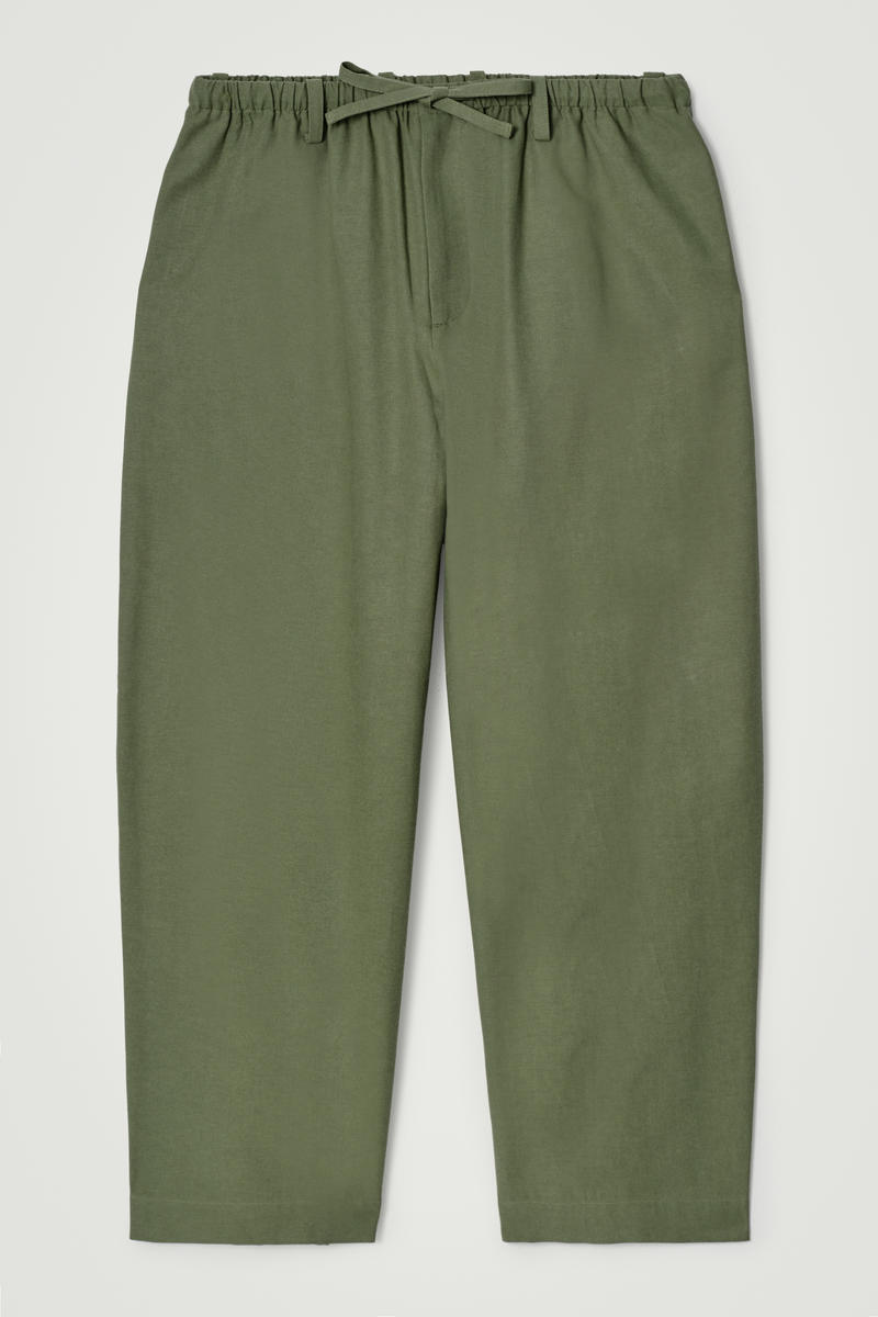 Barrel-Leg Drawstring Trousers in Green