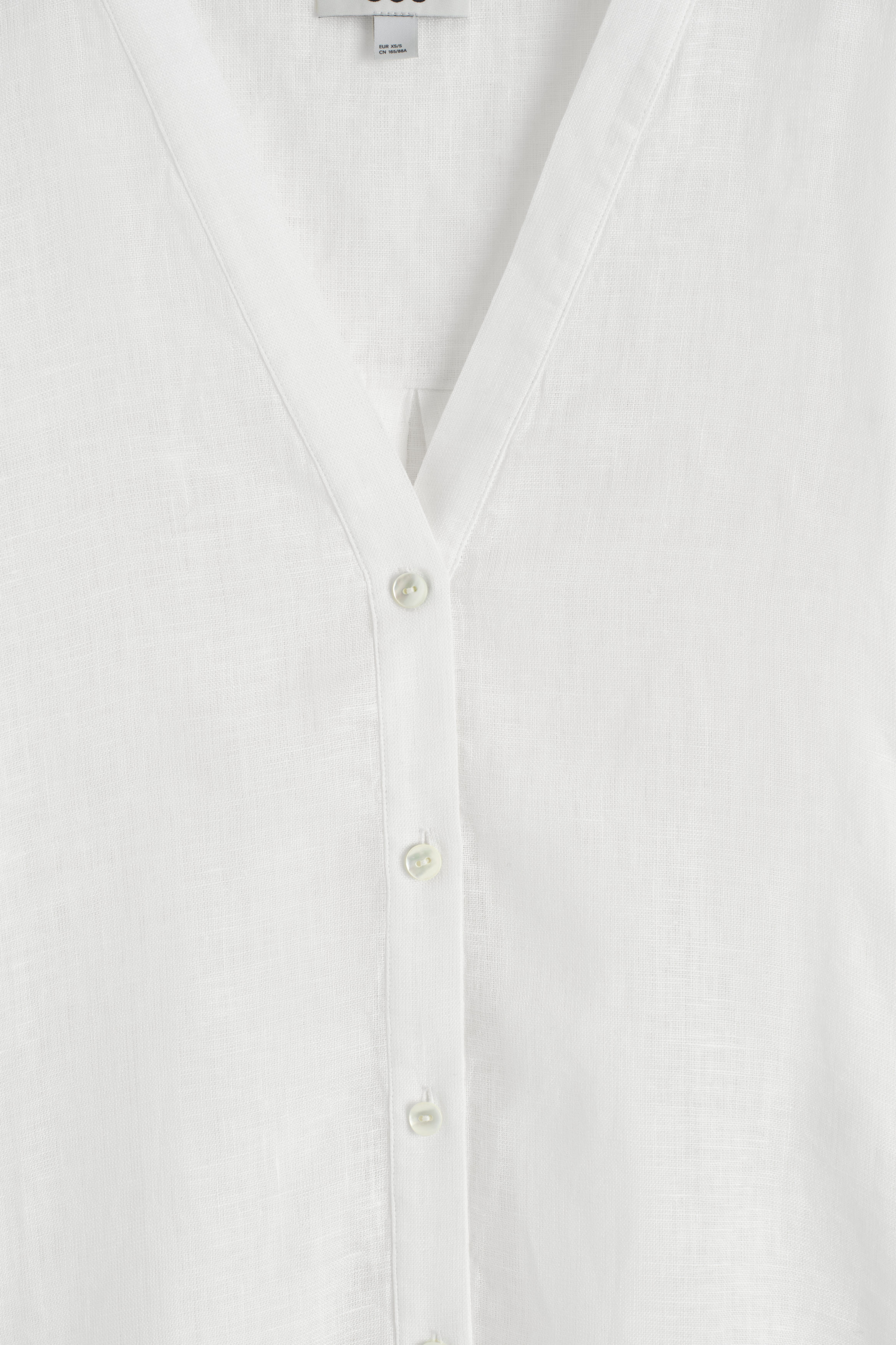 【ARGUE 】極美品 V-NECK TIDY SHIRT 白 ゆったり ARGUE 】極美品 V-NECK TIDY SHIRT 白 ゆったり