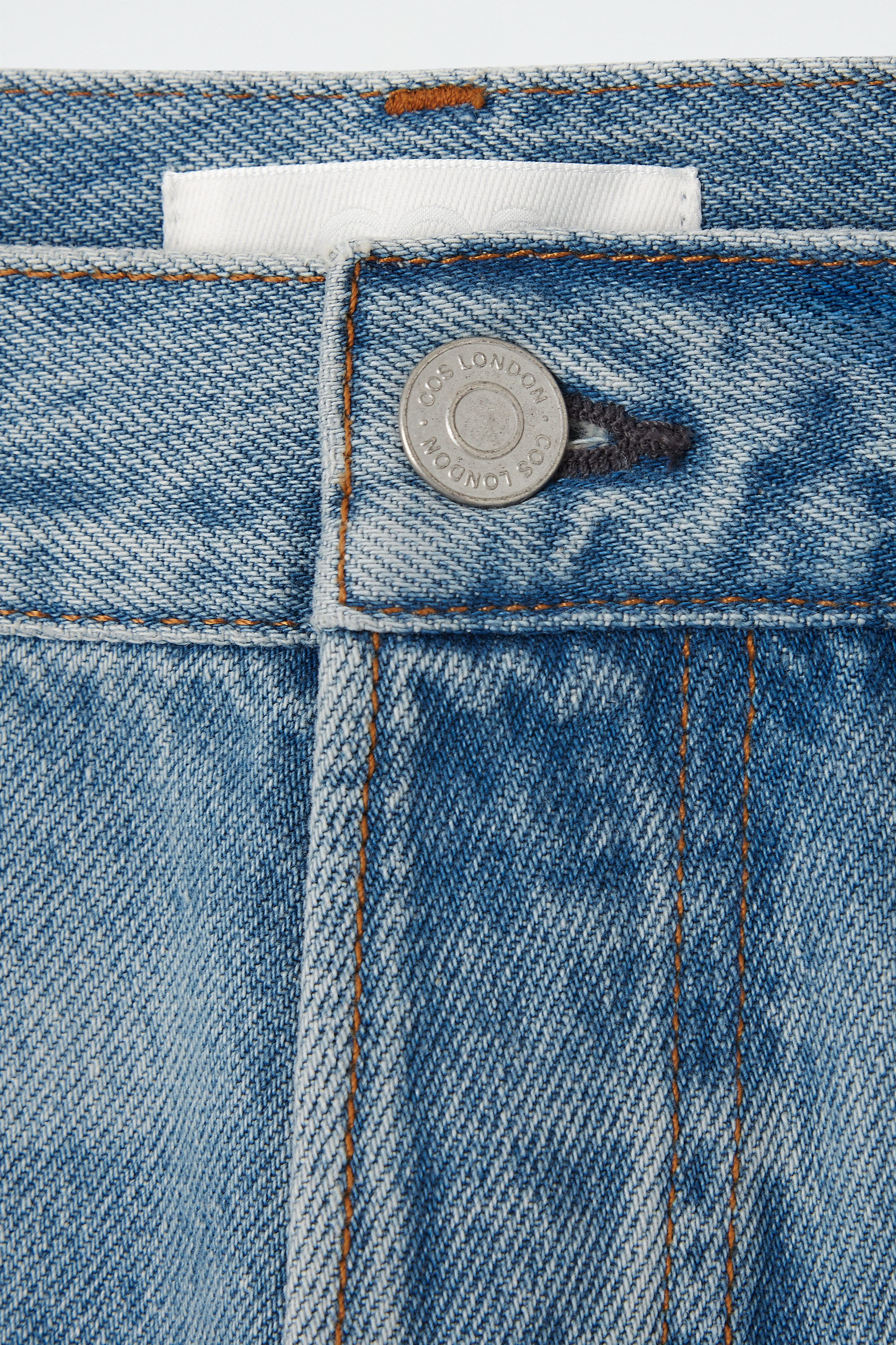 COS コス　VOLUME JEANS - WIDE デニムパンツ VOLUME JEANS - WIDE フルレングス VOLUME JEANS - ワイド｜COS