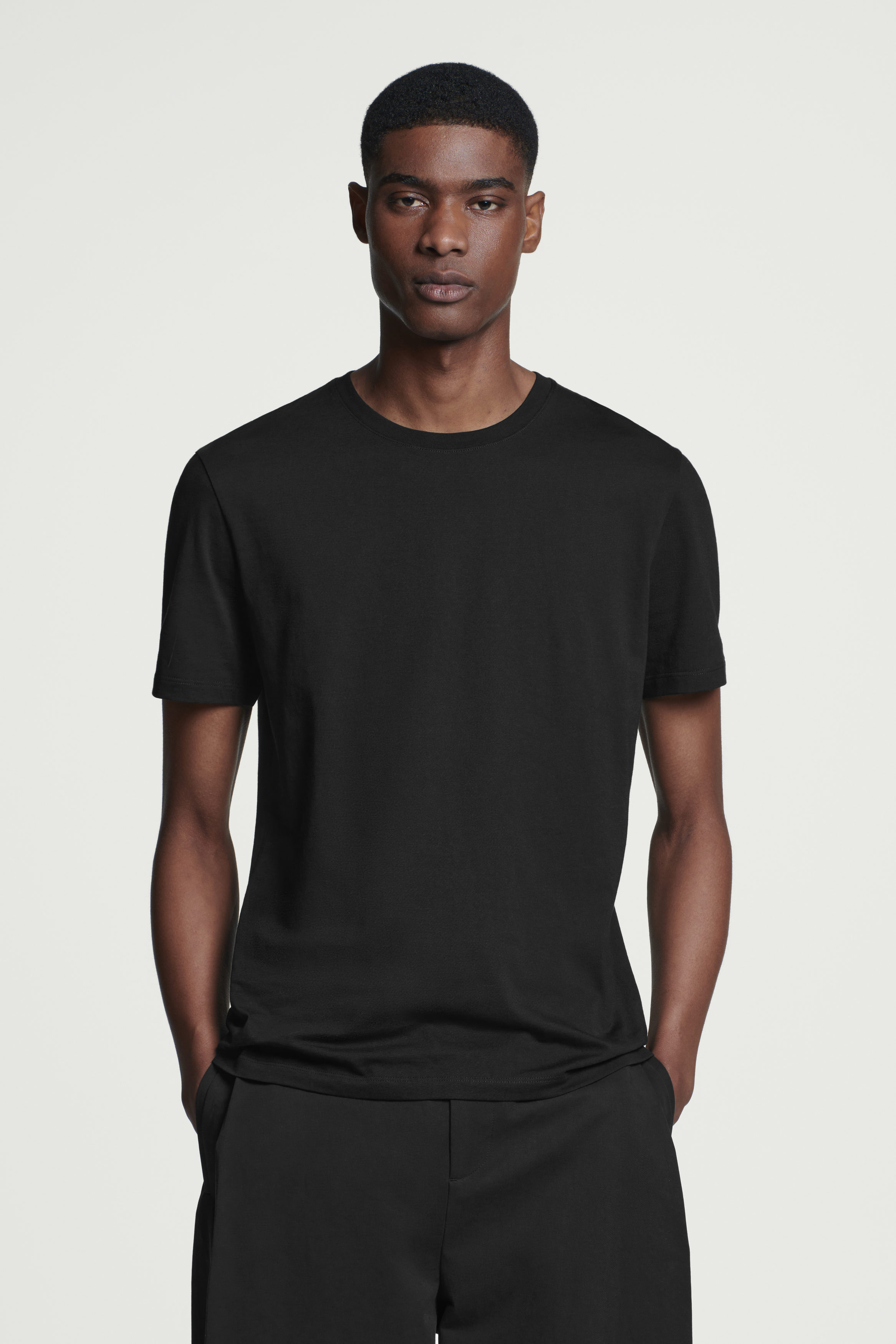 REGULAR COTTON T-SHIRT - BLACK | COS