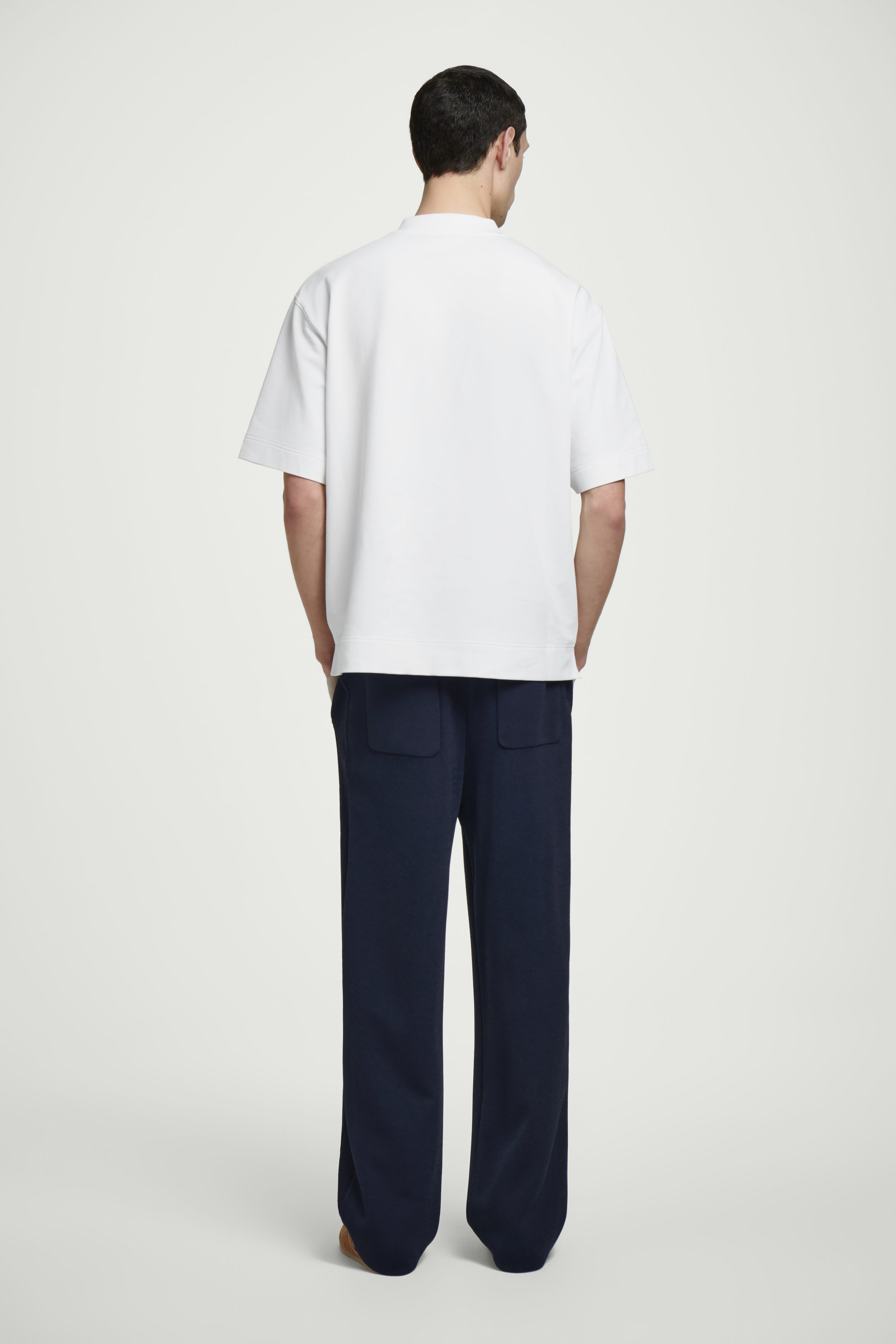 “COS MEN” ダブルフェイスニットTシャツ HALF ZIP COTTON T-SHIRT - WHITE | COS