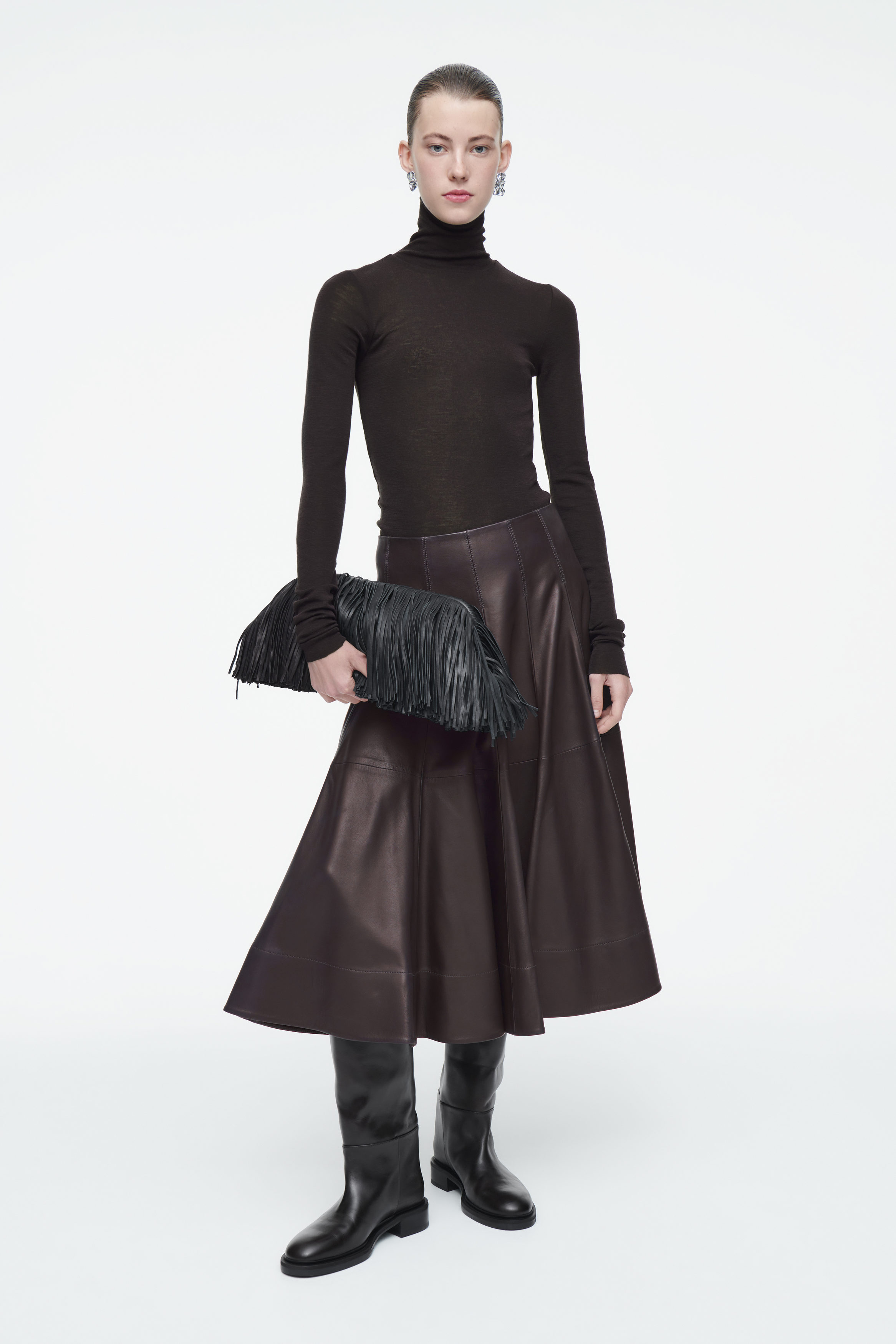 SLOUCHED LEATHER KNEE-HIGH BOOTS - BLACK | COS