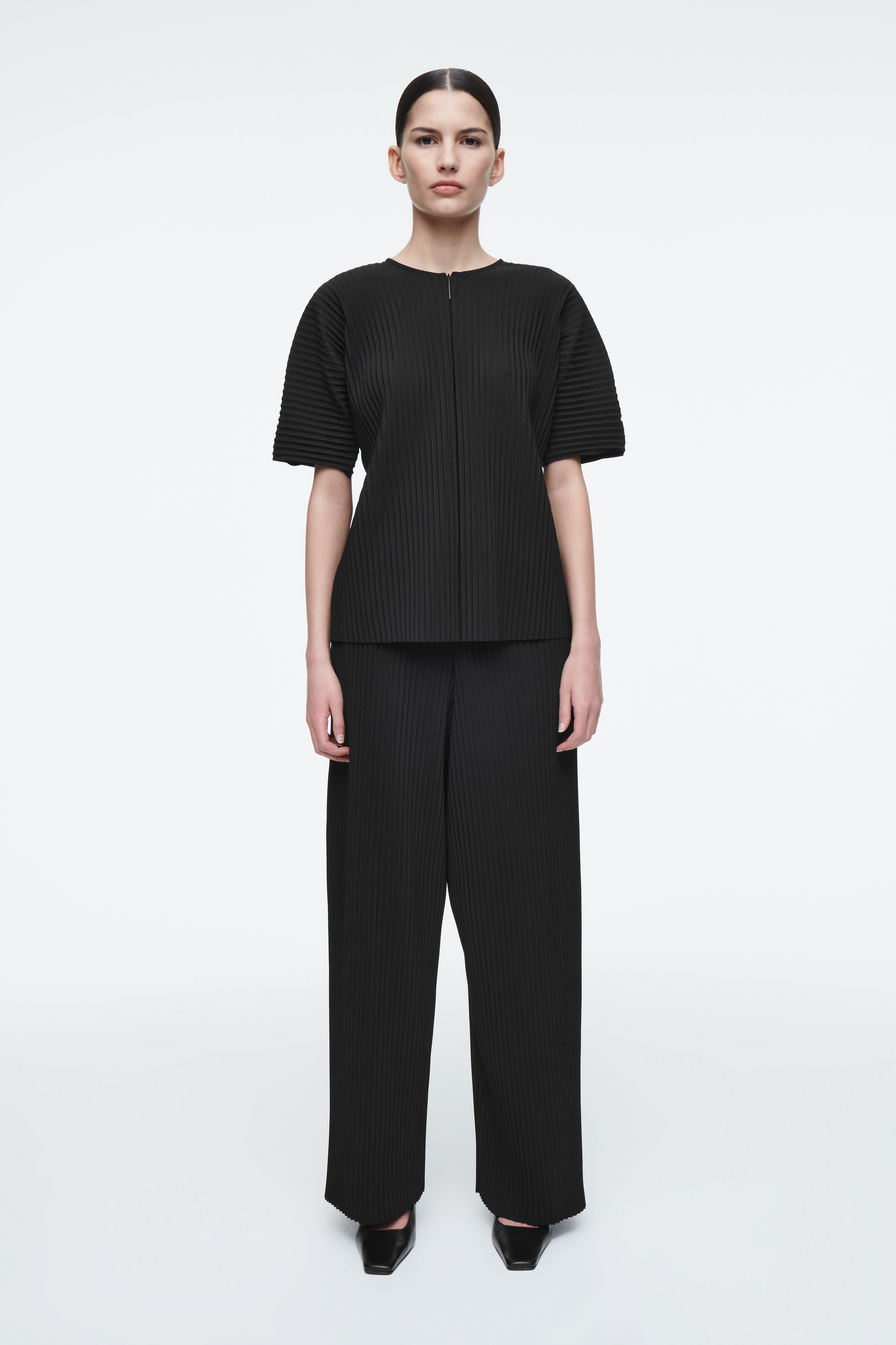 PLEATPLEASE ブラック プリーツトップス Pleats Please Issey Miyake Efficient Square トップ