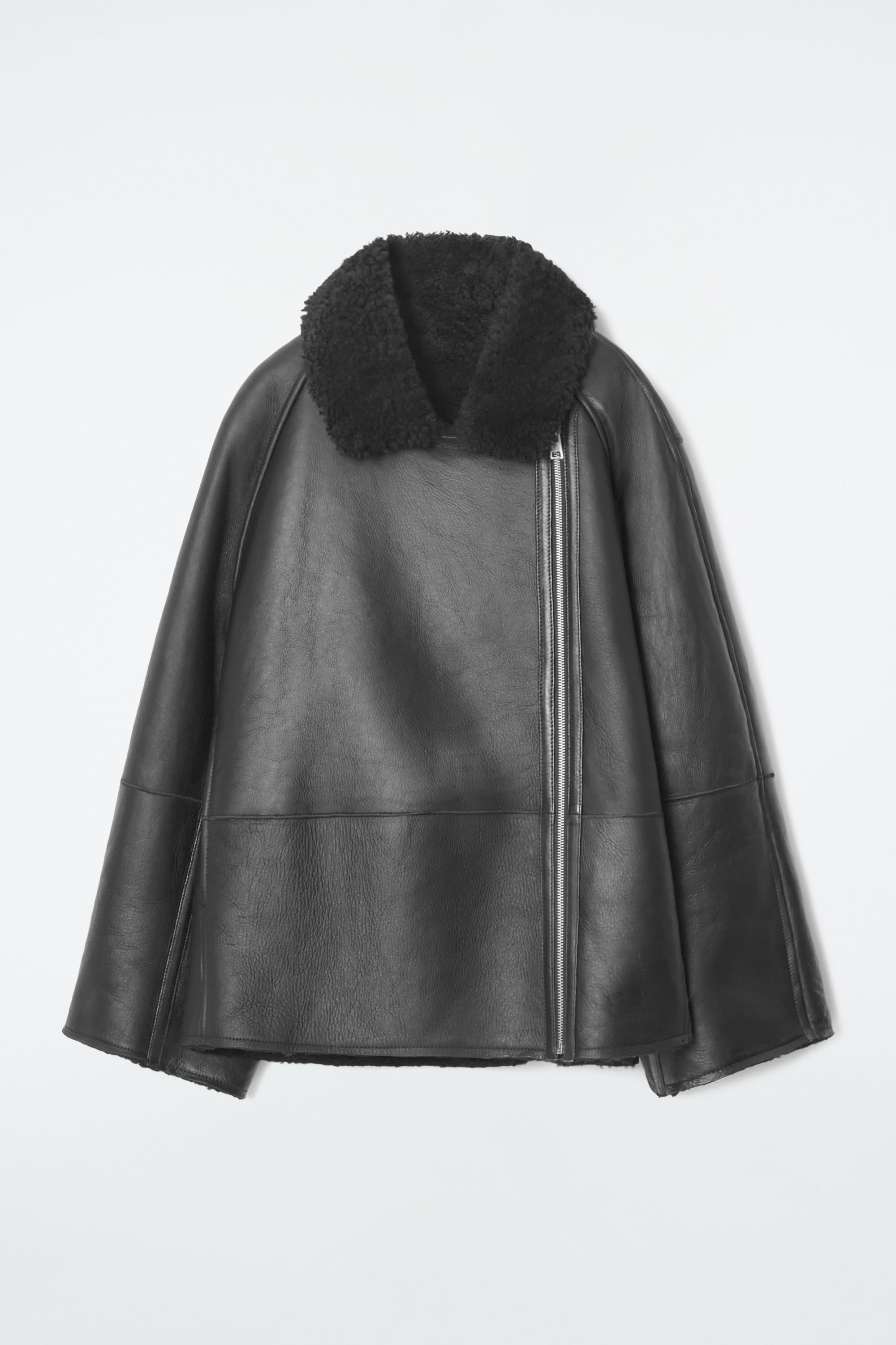 OVERSIZED SHEARLING AVIATOR JACKET - BLACK | COS US