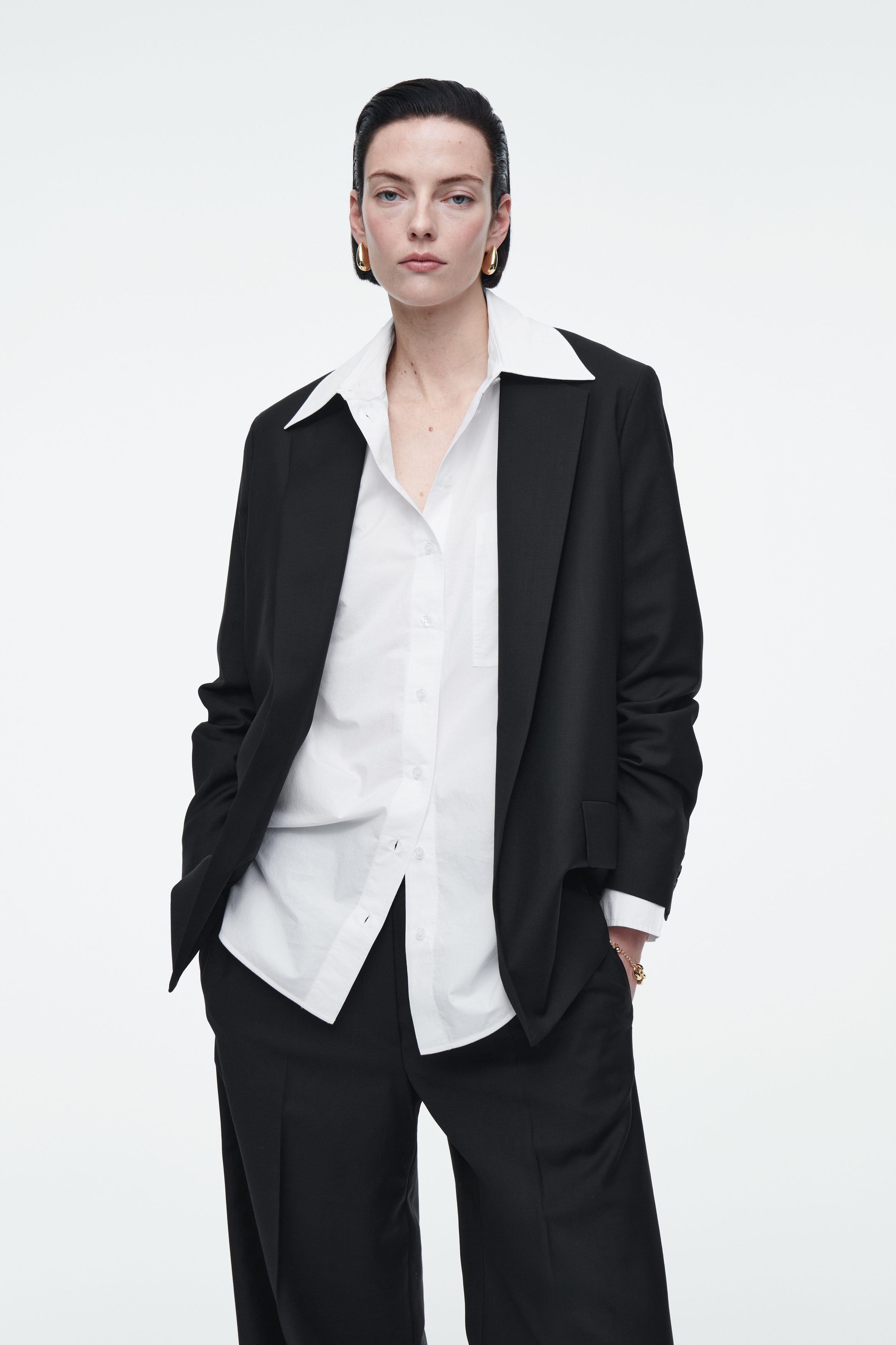 SINGLE-BREASTED WOOL BLAZER シングルブレスト ウールブレザー