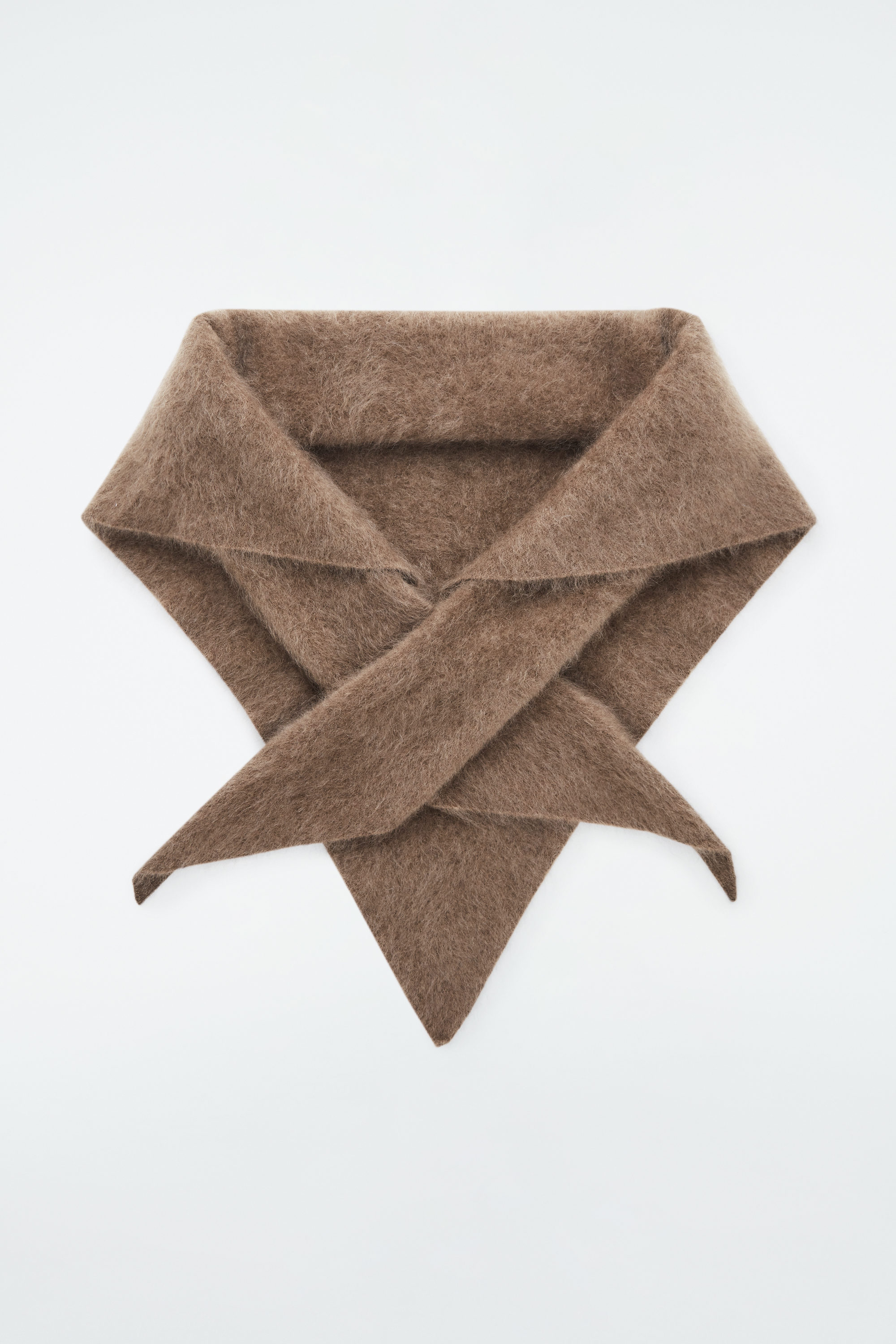 BRUSHED-CASHMERE TRIANGLE SCARF - BLACK | COS