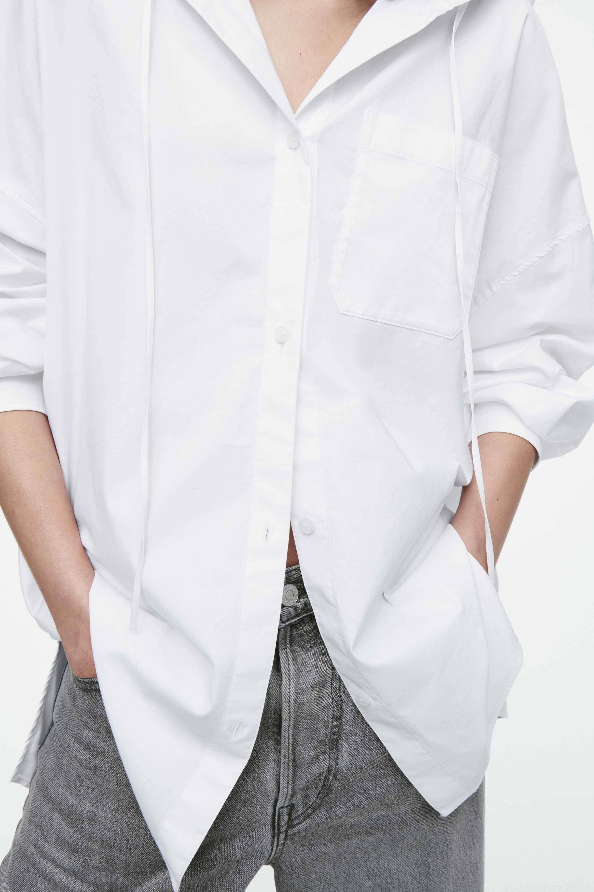 OVERSIZED HOODED SHIRT - WHITE