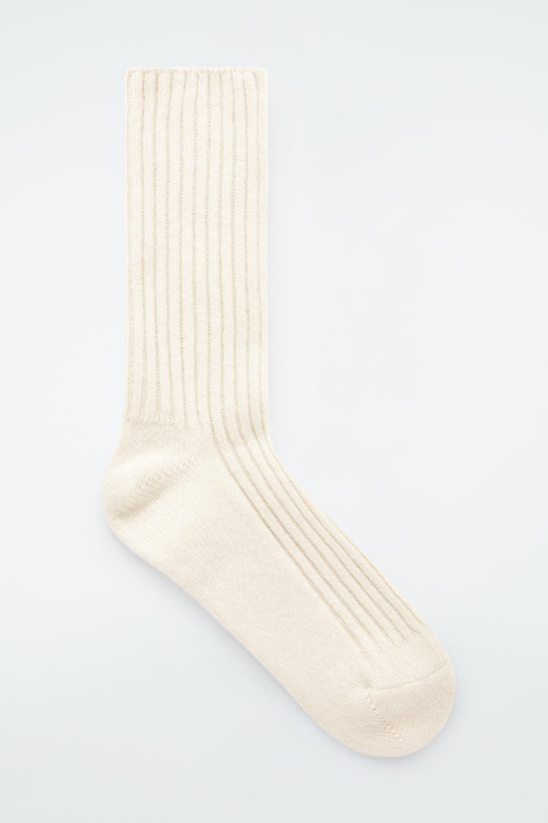 Ribbed Cashmere Socks