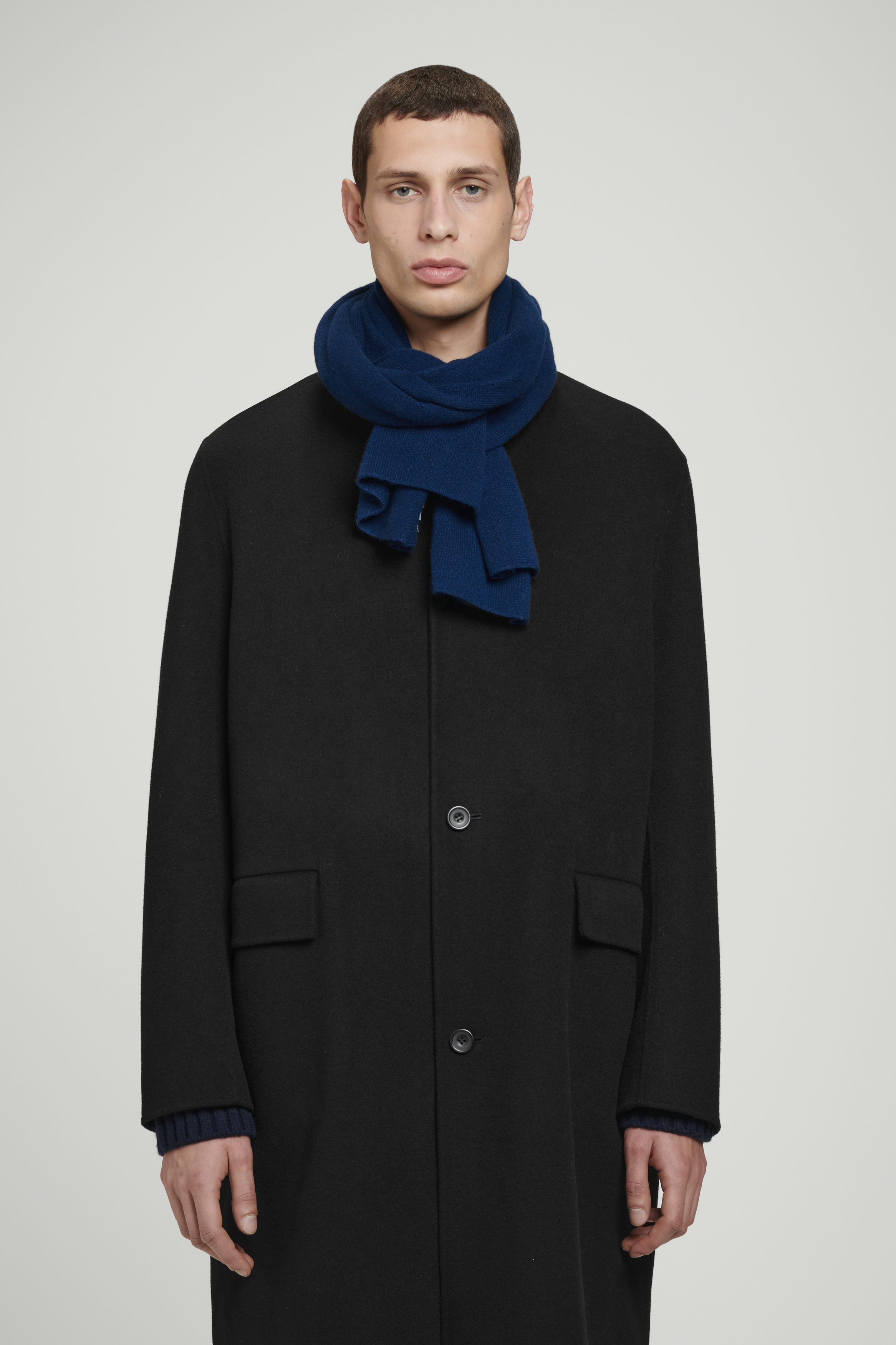 PURE CASHMERE SCARF - DARK GREY PURE CASHMERE SCARF - DARK GREY