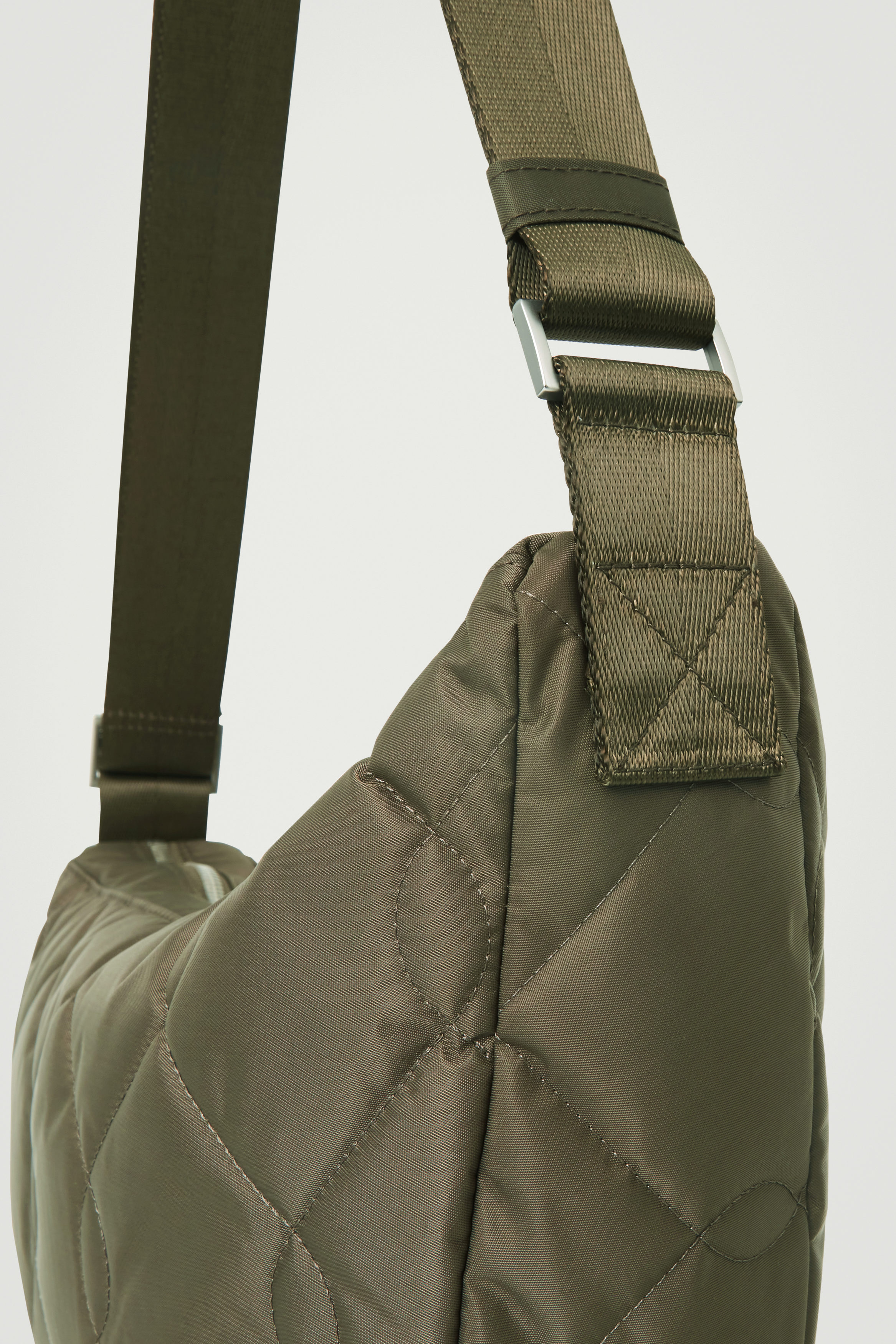 QUILTED CROSSBODY BAG - NYLON - KHAKI | COS