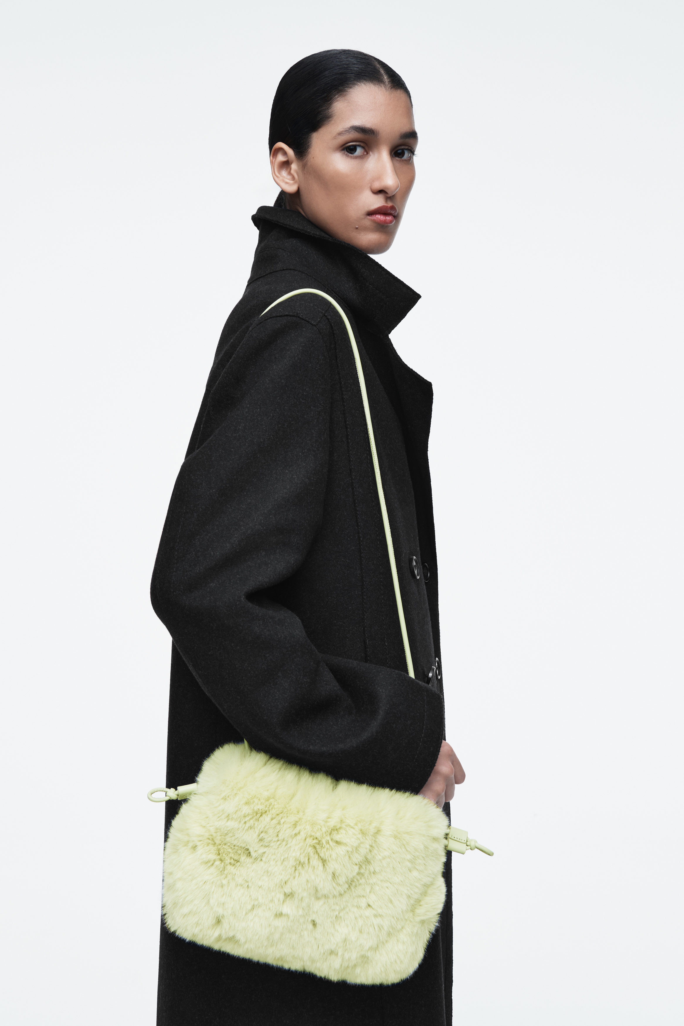 CAVATELLI MINI CLUTCH BAG - FAUX FUR - OFF-WHITE | COS