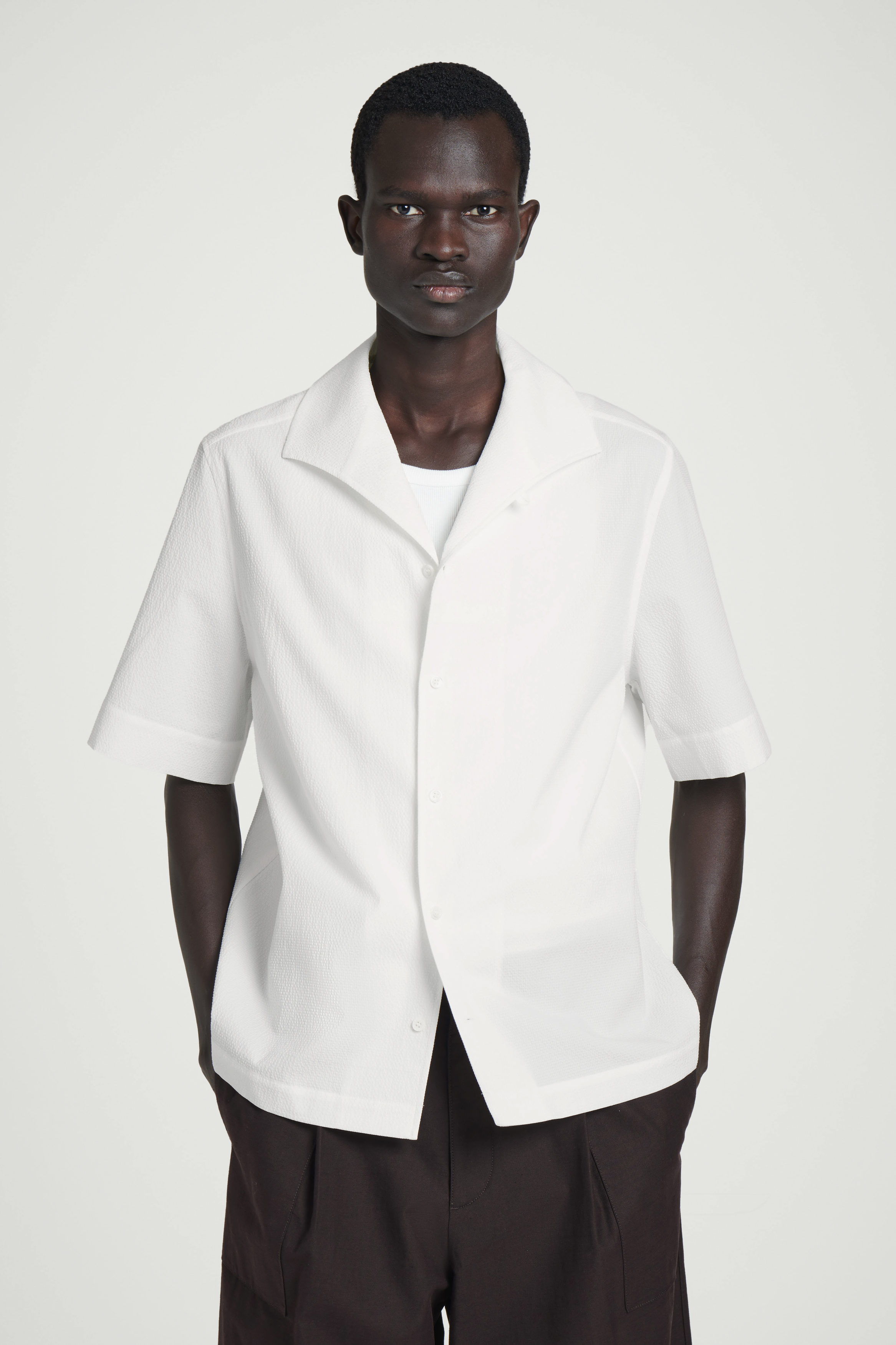 CAMP-COLLAR SEERSUCKER SHIRT
