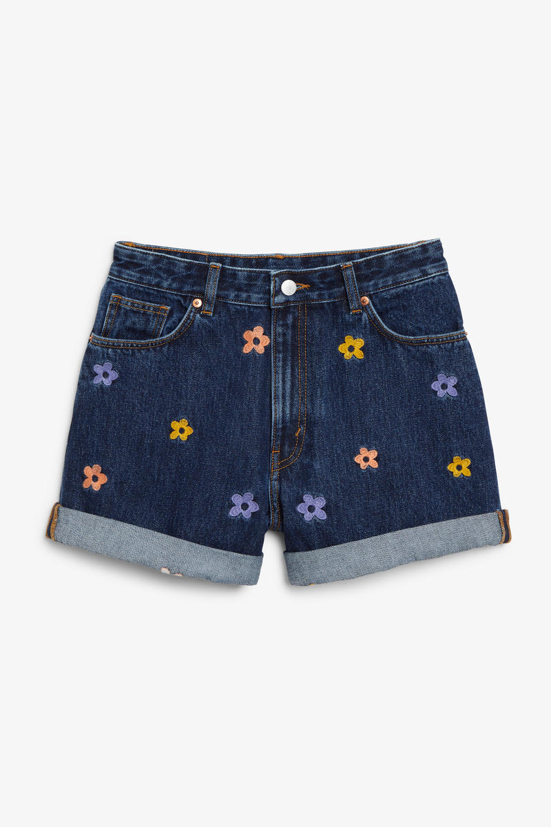 Blommiga jeansshorts med hög midja