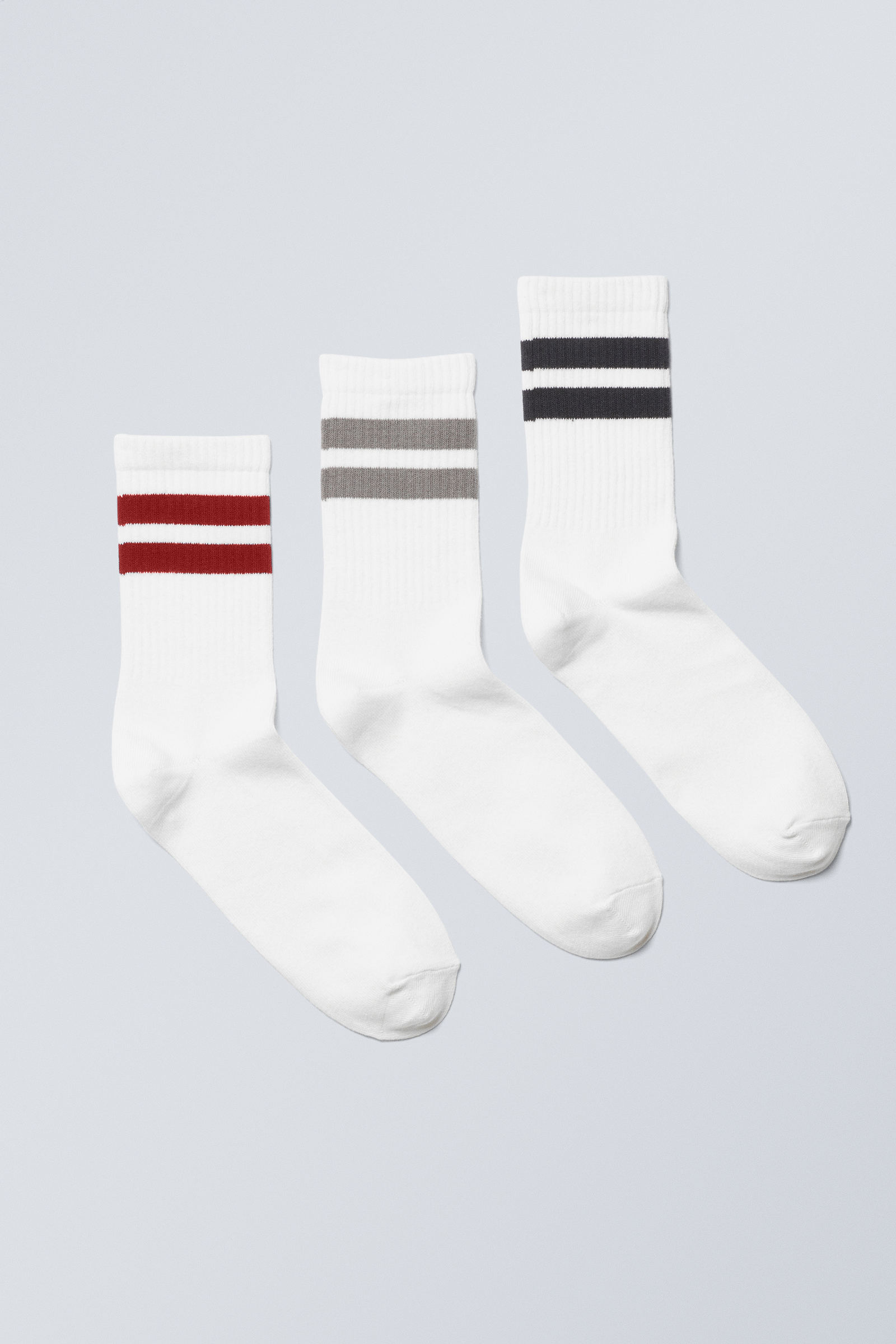 #951F34 - 3-pack Striped Sport Socks