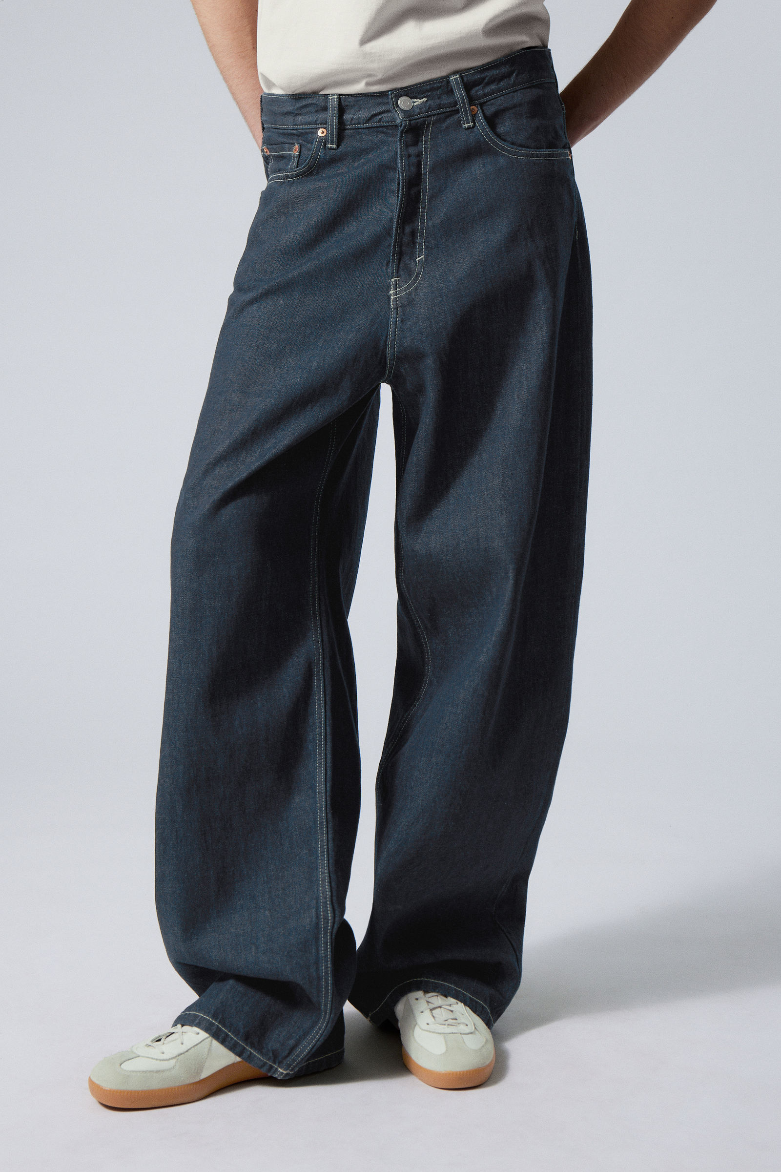astro loose baggy jeans - Blue Rinse | Weekday EU