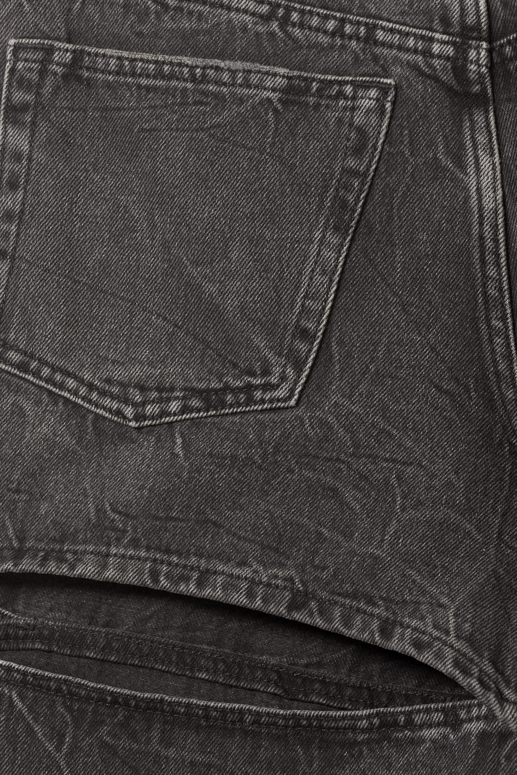 ample low loose cut jeans - Black Tie | Weekday WW