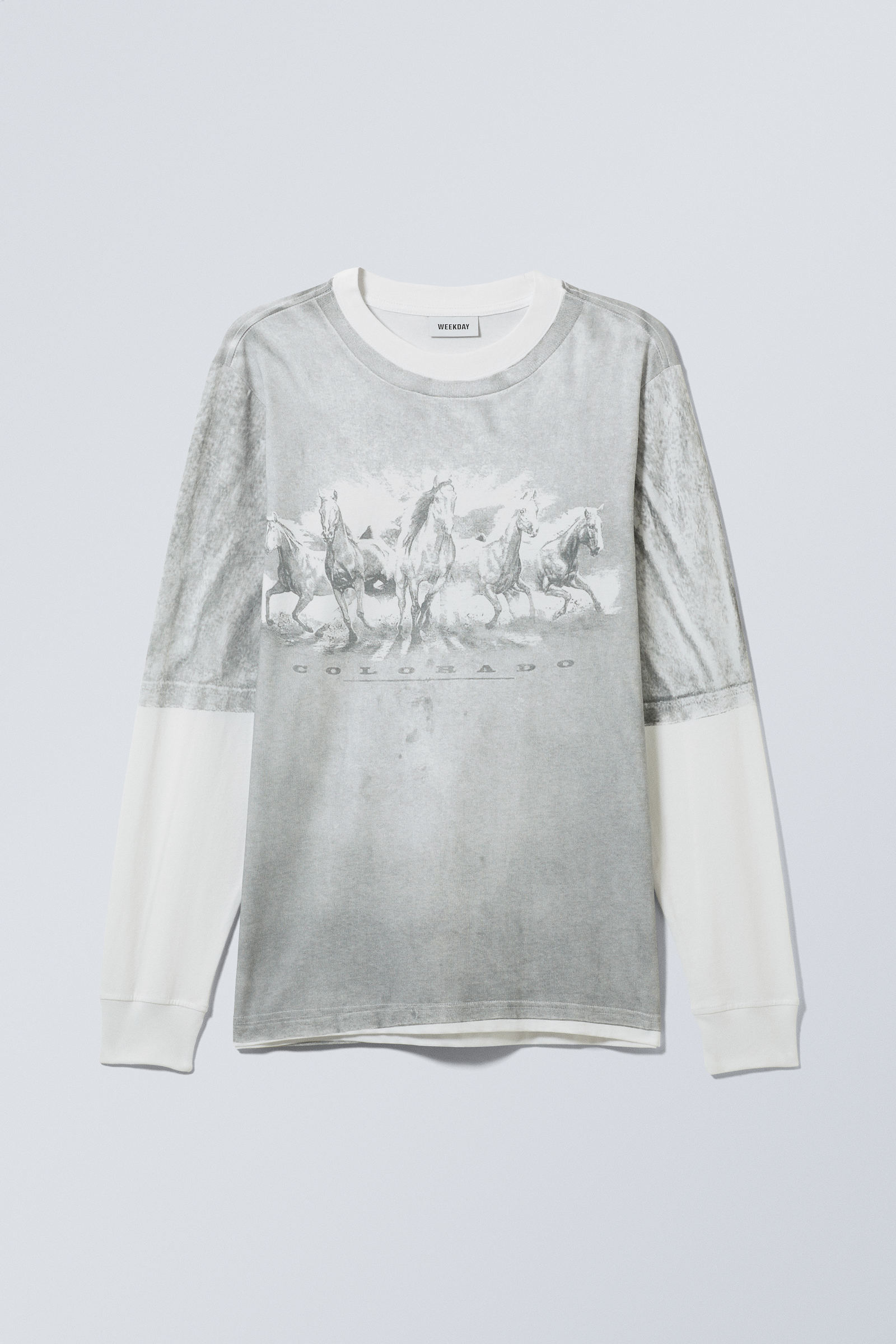 Trompe L'oeil Colorado Horses - Relaxed Graphic Long Sleeve Top - 1
