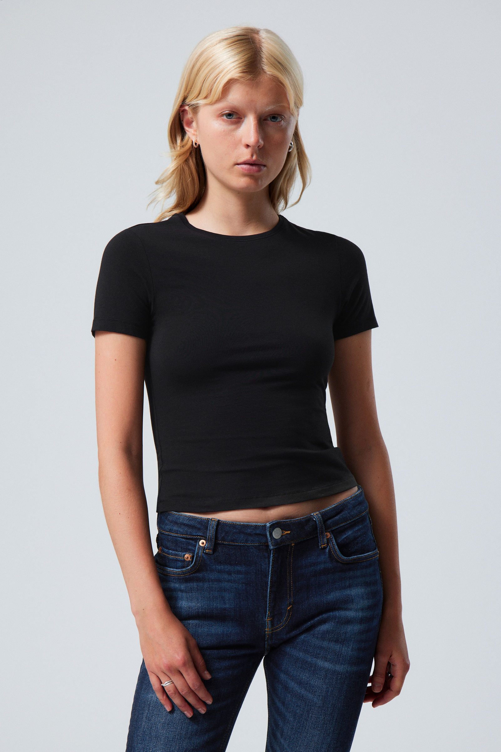 slim fitted t shirt Black Weekday WW