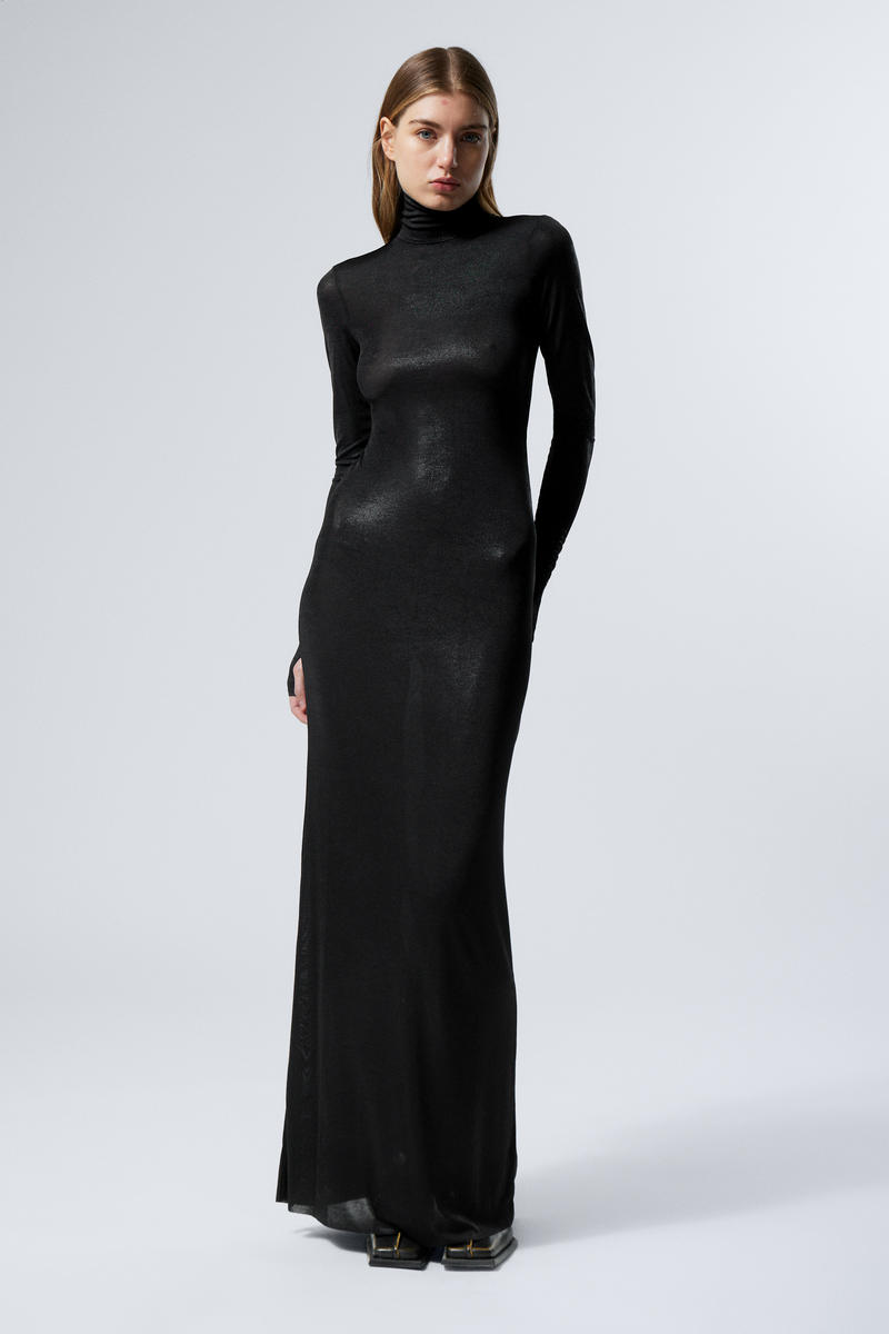 Long-Sleeved Turtleneck Maxi Dress