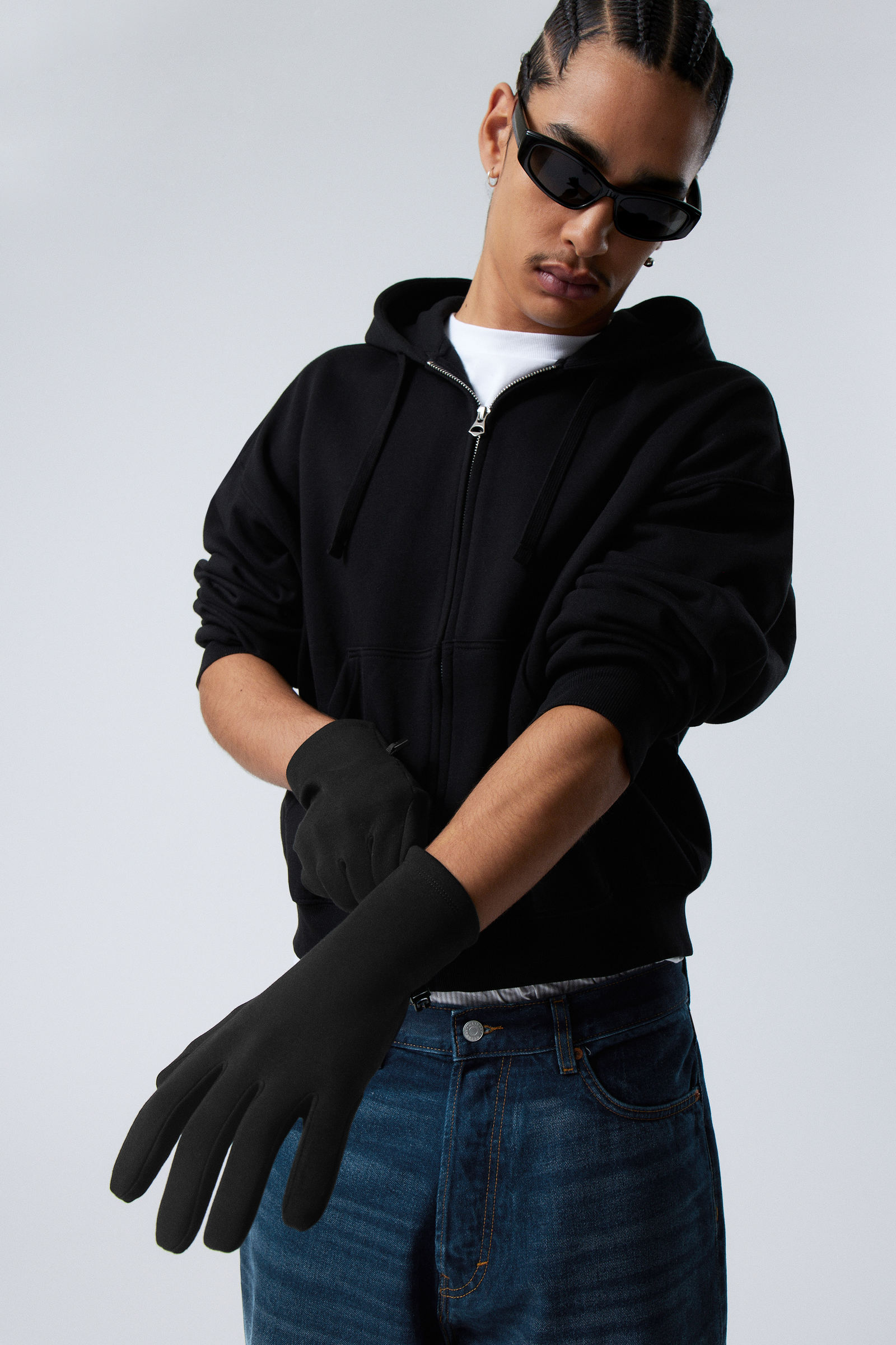 Black - Sporty Gloves - 2