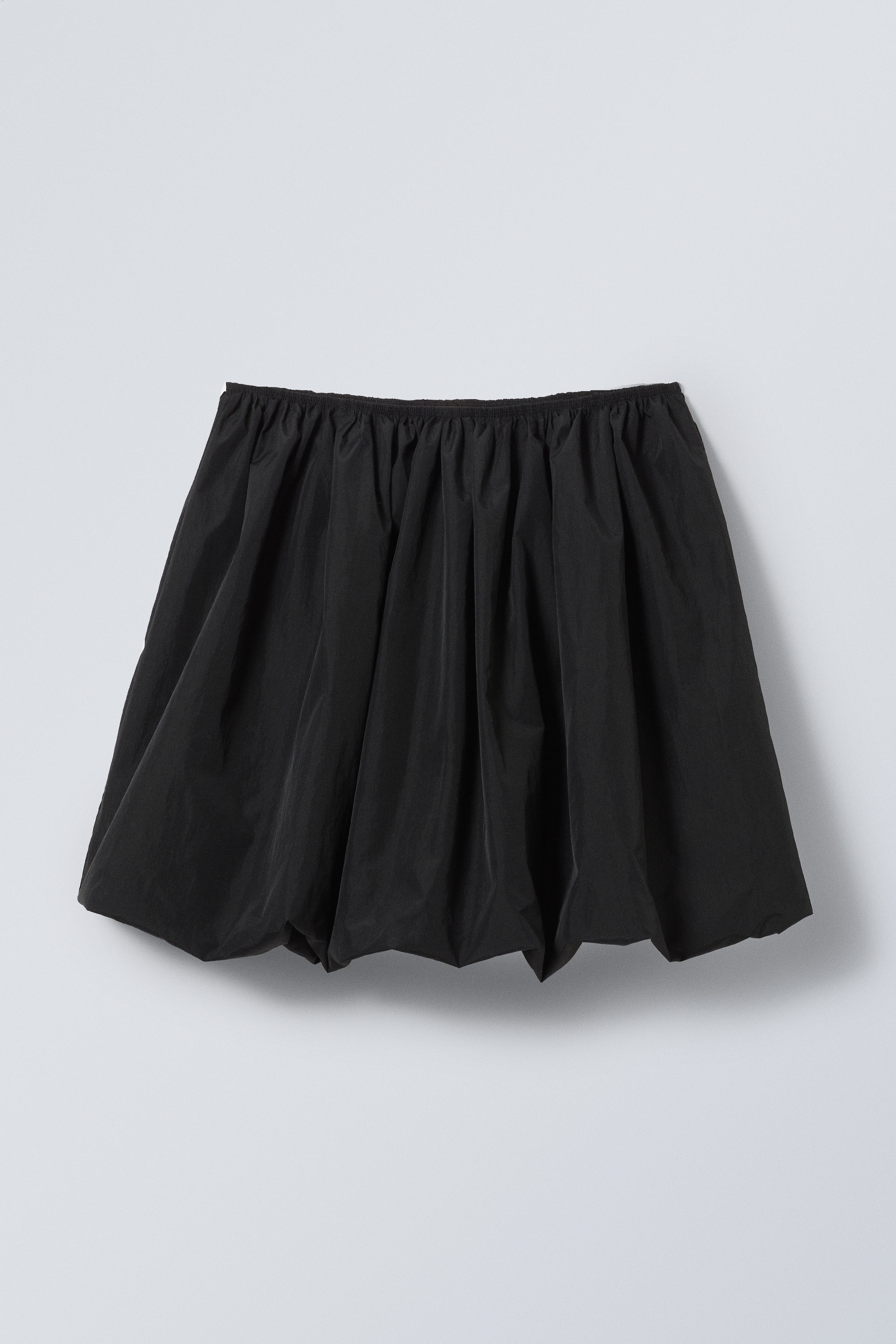 【LOTSYOU】Crunchy Balloon Skirt Black Loti Black Bubble Skirt – Halsbrook