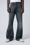 Deep Ocean Blue - Mörkblå - Time Loose Bootcut Leg Jeans - 1