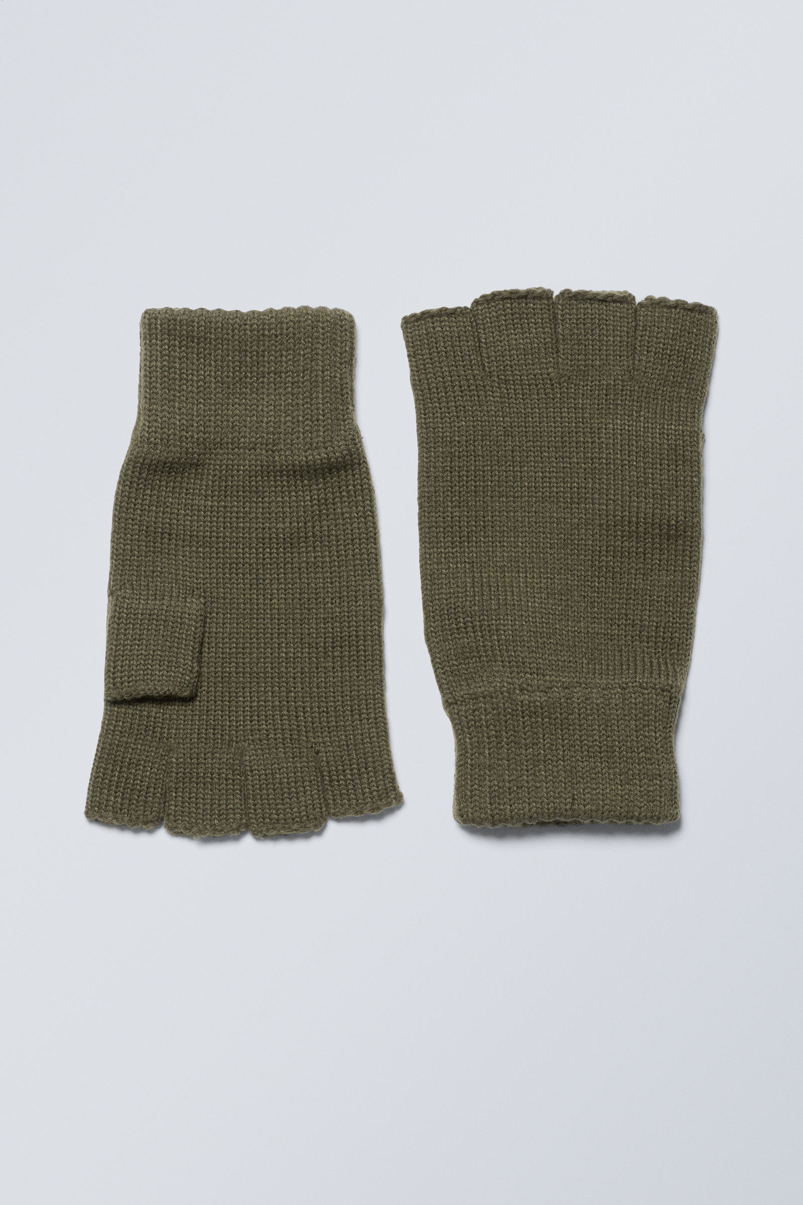 #575245 - Wood Gloves