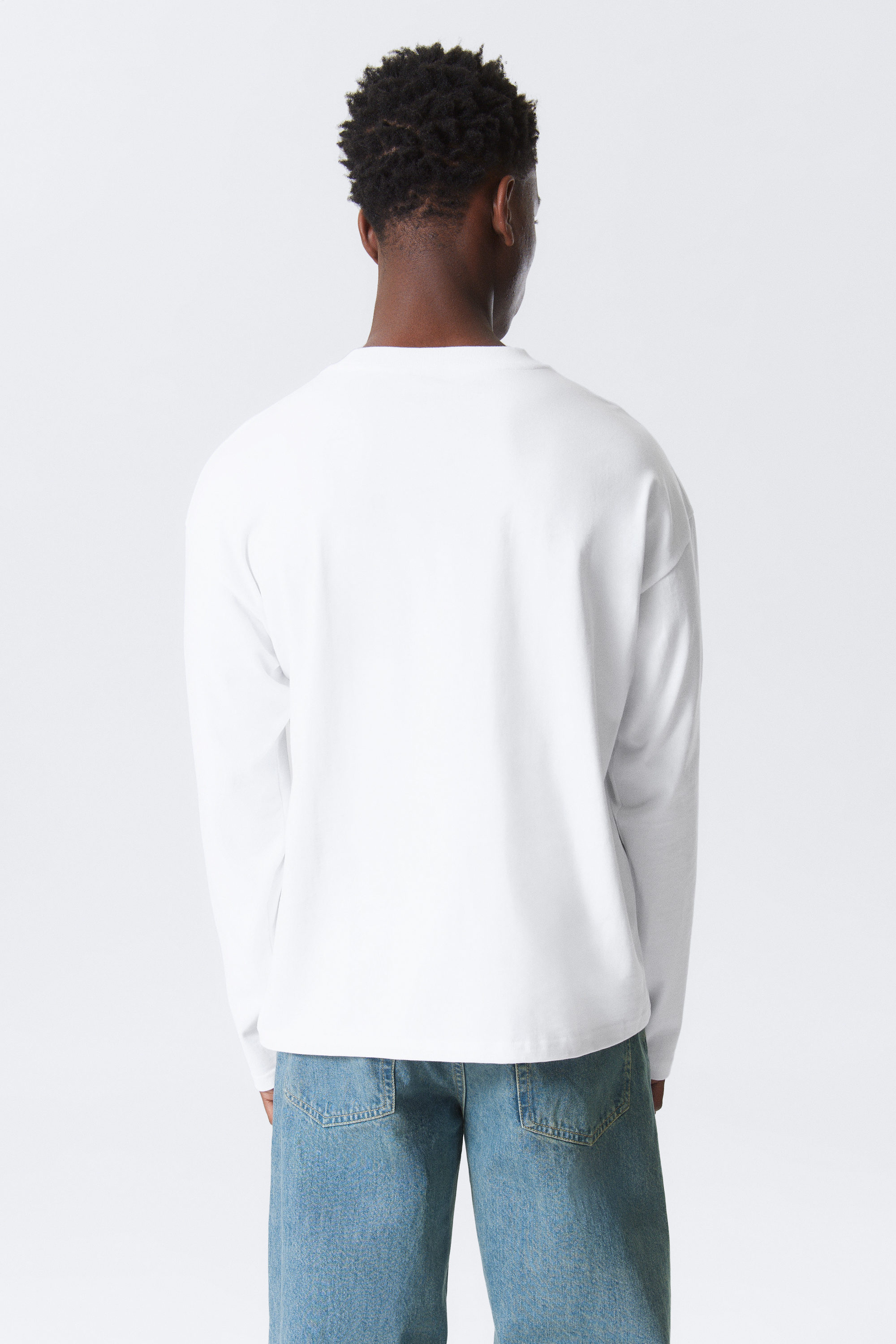 Heavy OZ Back Graphic Long Sleeve T-shirts (white) | OVY
