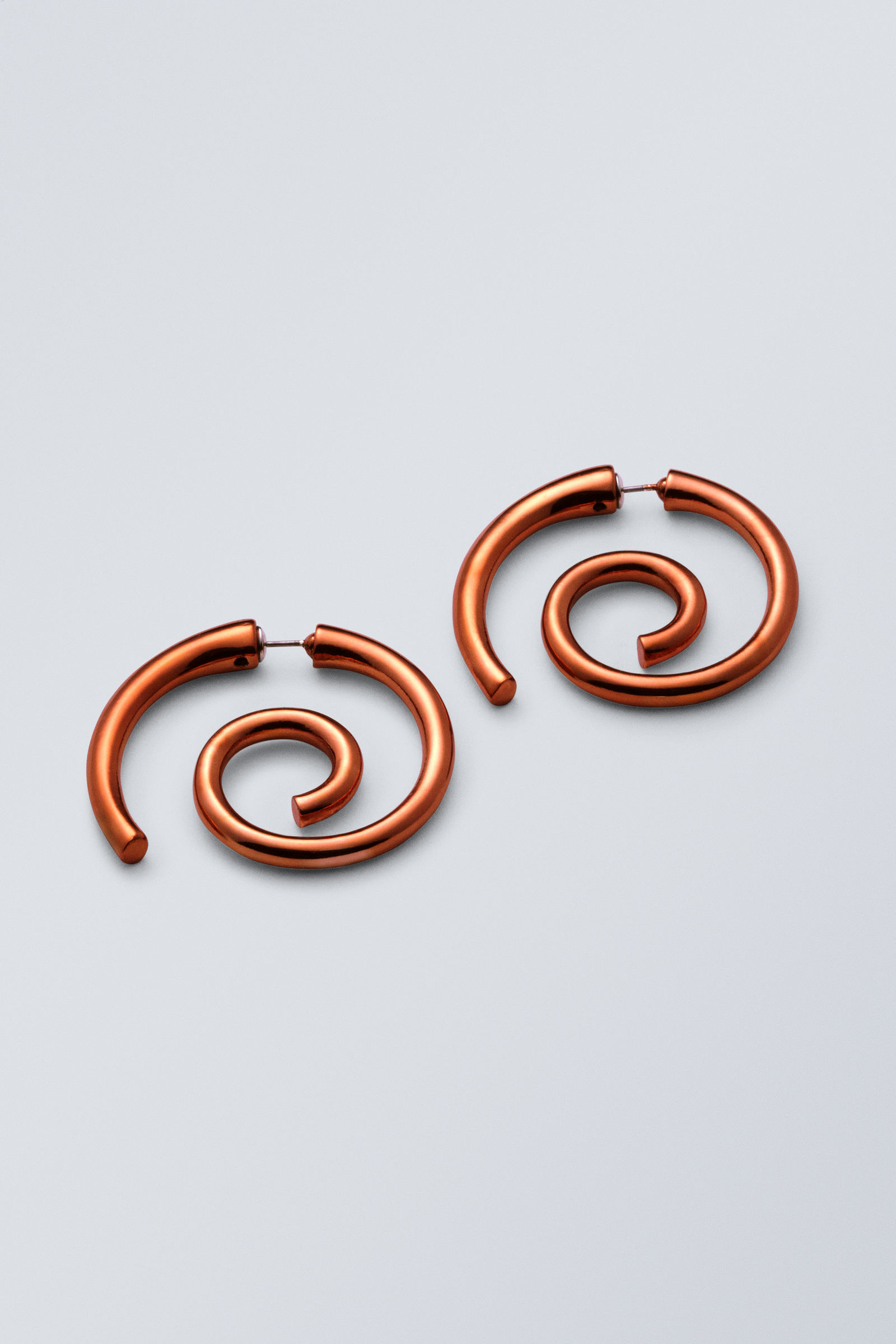 #68513C - Swirl Stud Earrings
