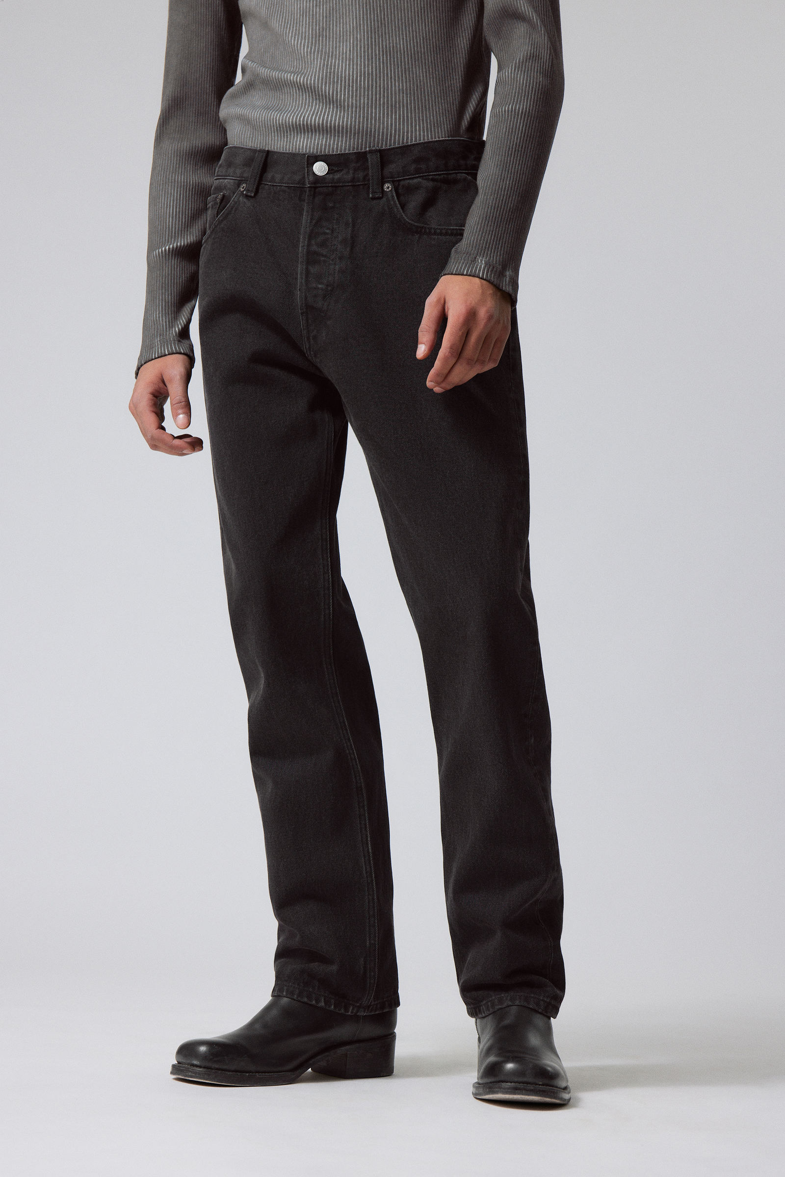 Tuned Black - Space Relaxed Straight Jeans - 10