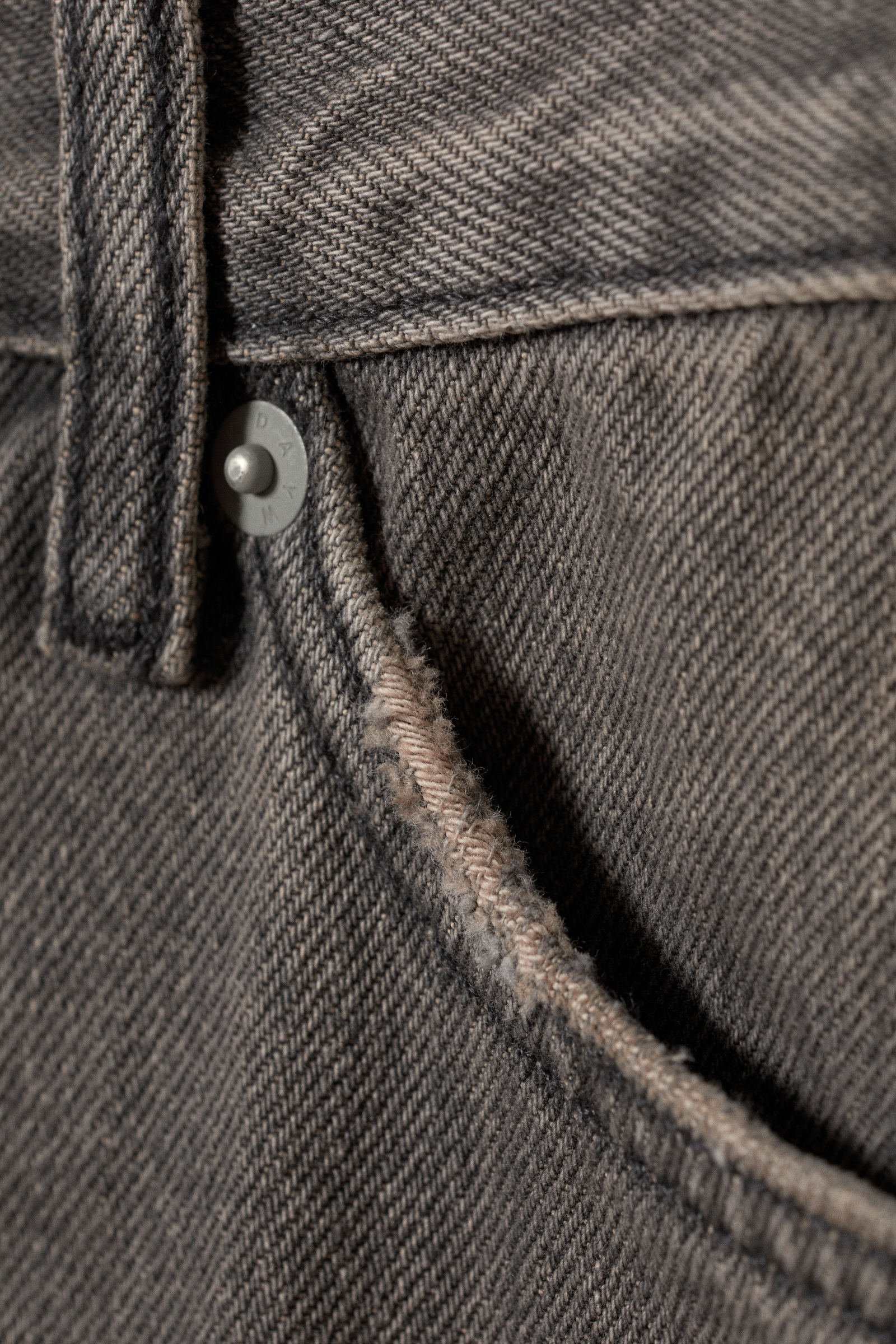 rail mid loose straight jeans - Clay Grey | Weekday EU