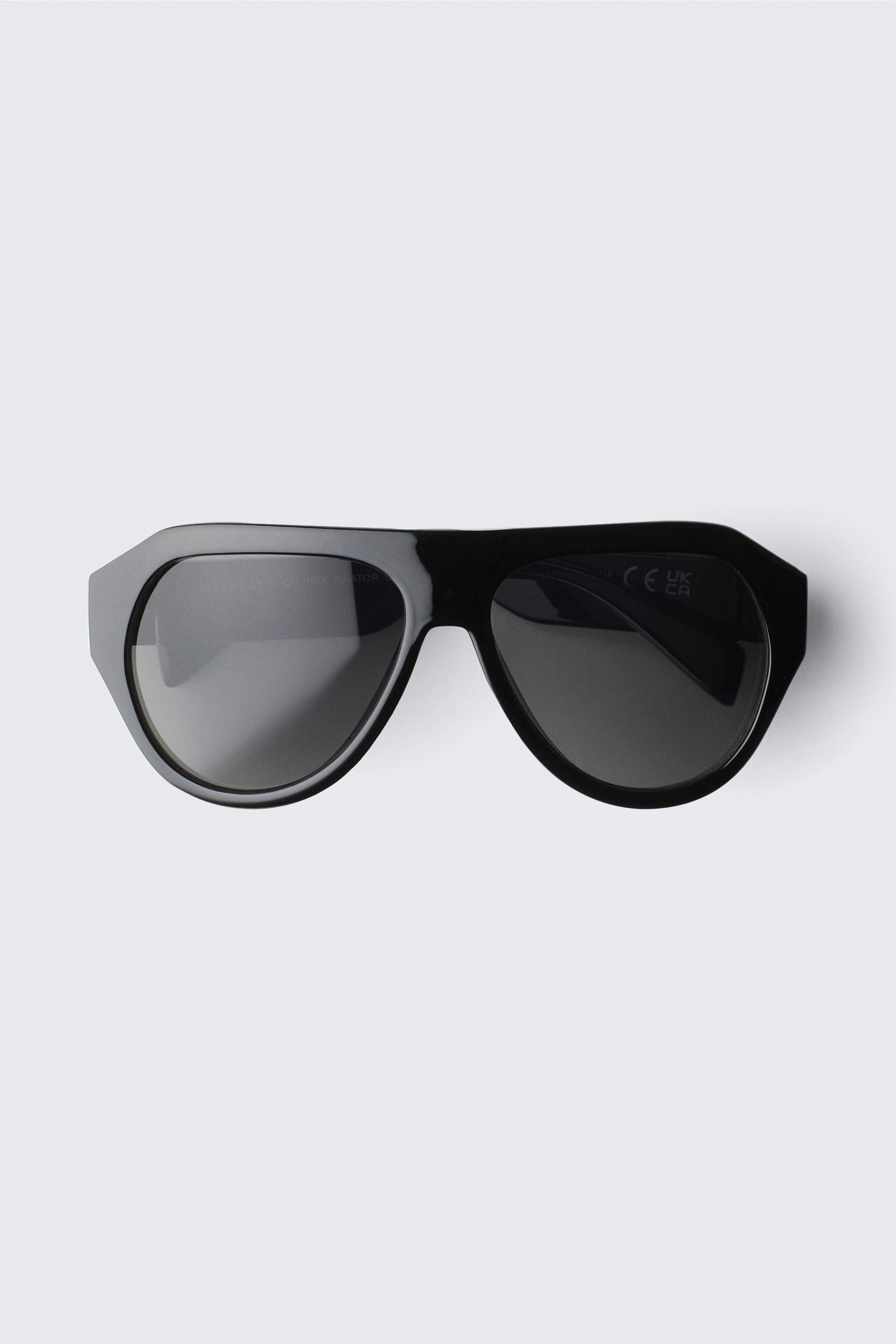 【WEEKDAY】チャンキー AVIATOR サングラス WOMEN 関税送料込 GUCCI グッチ サングラス アジアンフィット GG3525KS WNY/K8 62