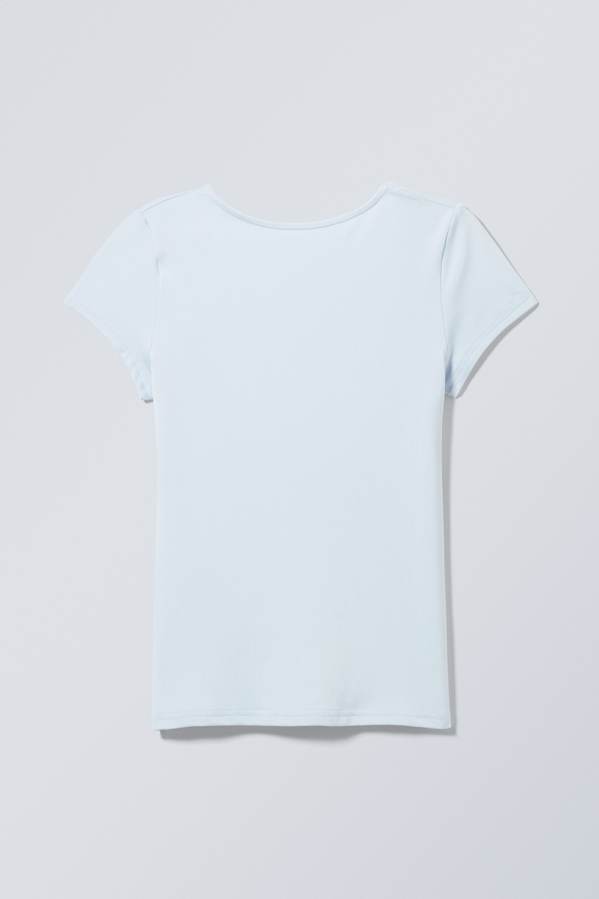 Gizem Open Back Tshirt
