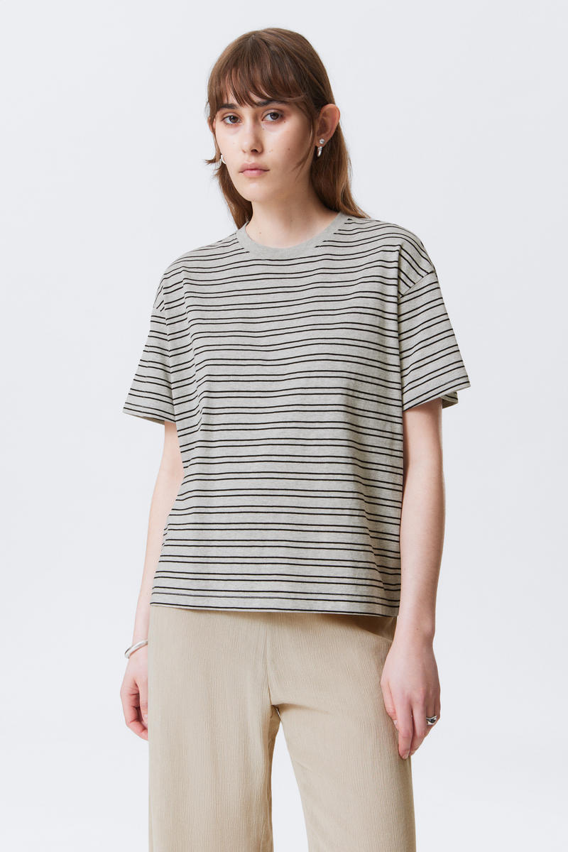 Weekday Relaxed Boxy Cotton T-shirt