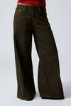 Brown Stone - Telescope Low Loose Wide Jeans - 1