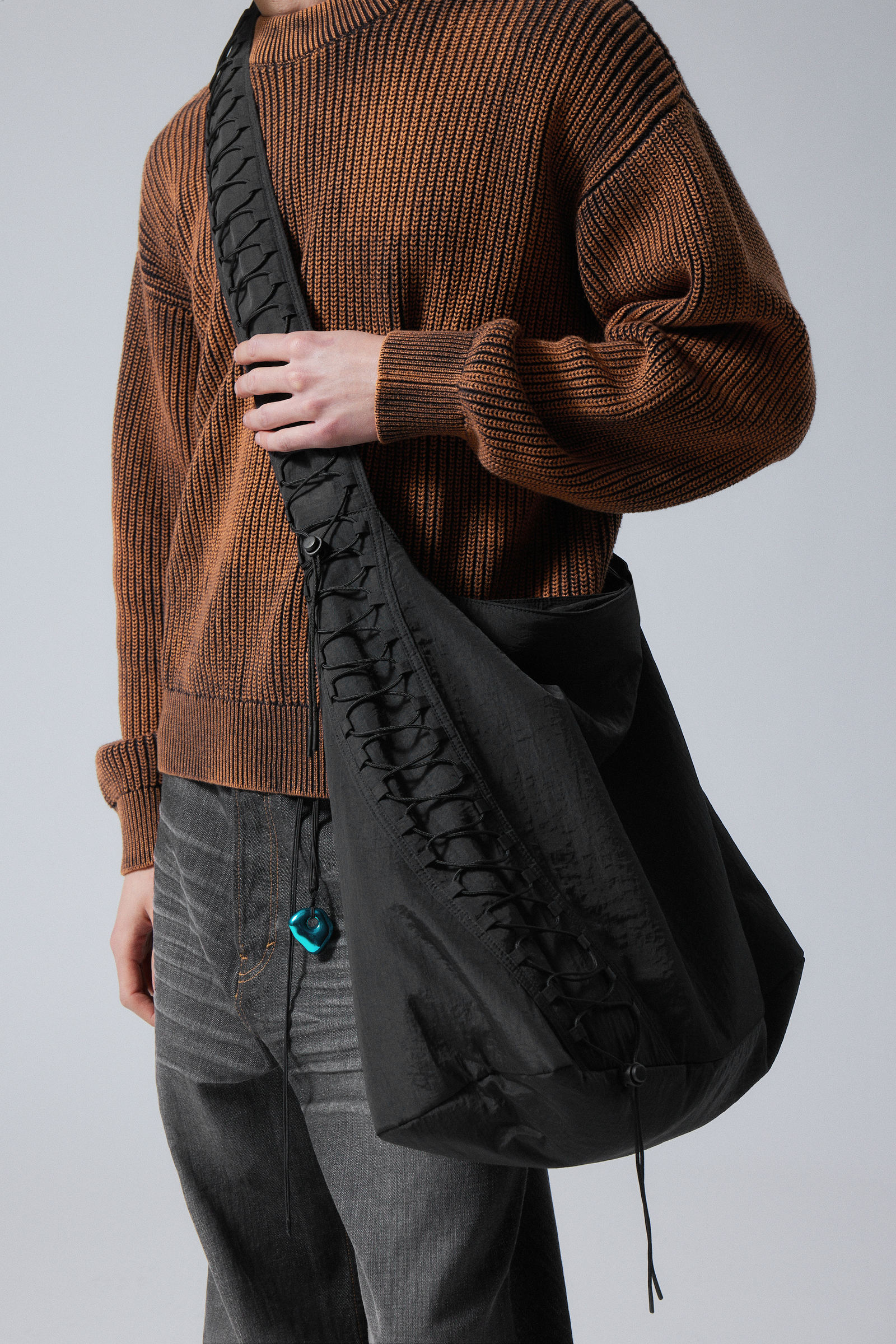 #272628 - Dawa Drawstring Shoulder Bag - 1