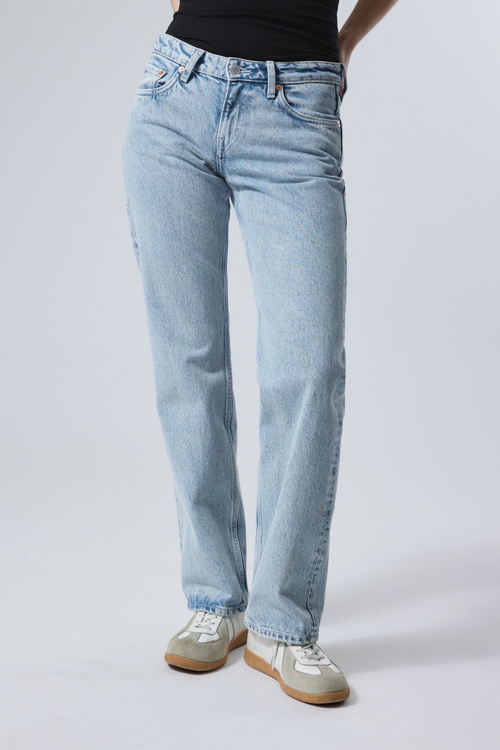 arrow low straight jeans - Summer blue | Weekday DK