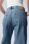 90s Blue - Medium Blue - Galaxy Loose Straight Leg Jeans - 7