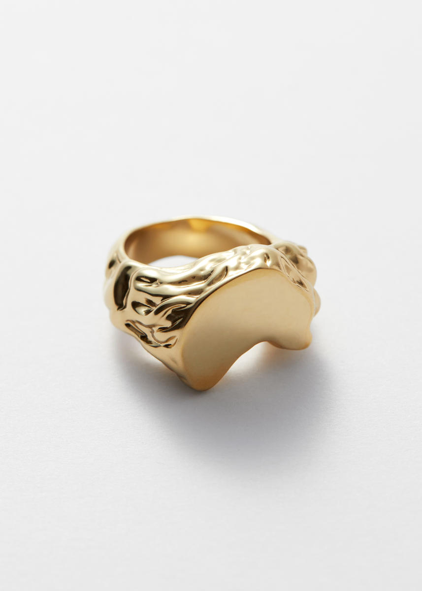& Other Stories Sculpted Signet Ring In Gold