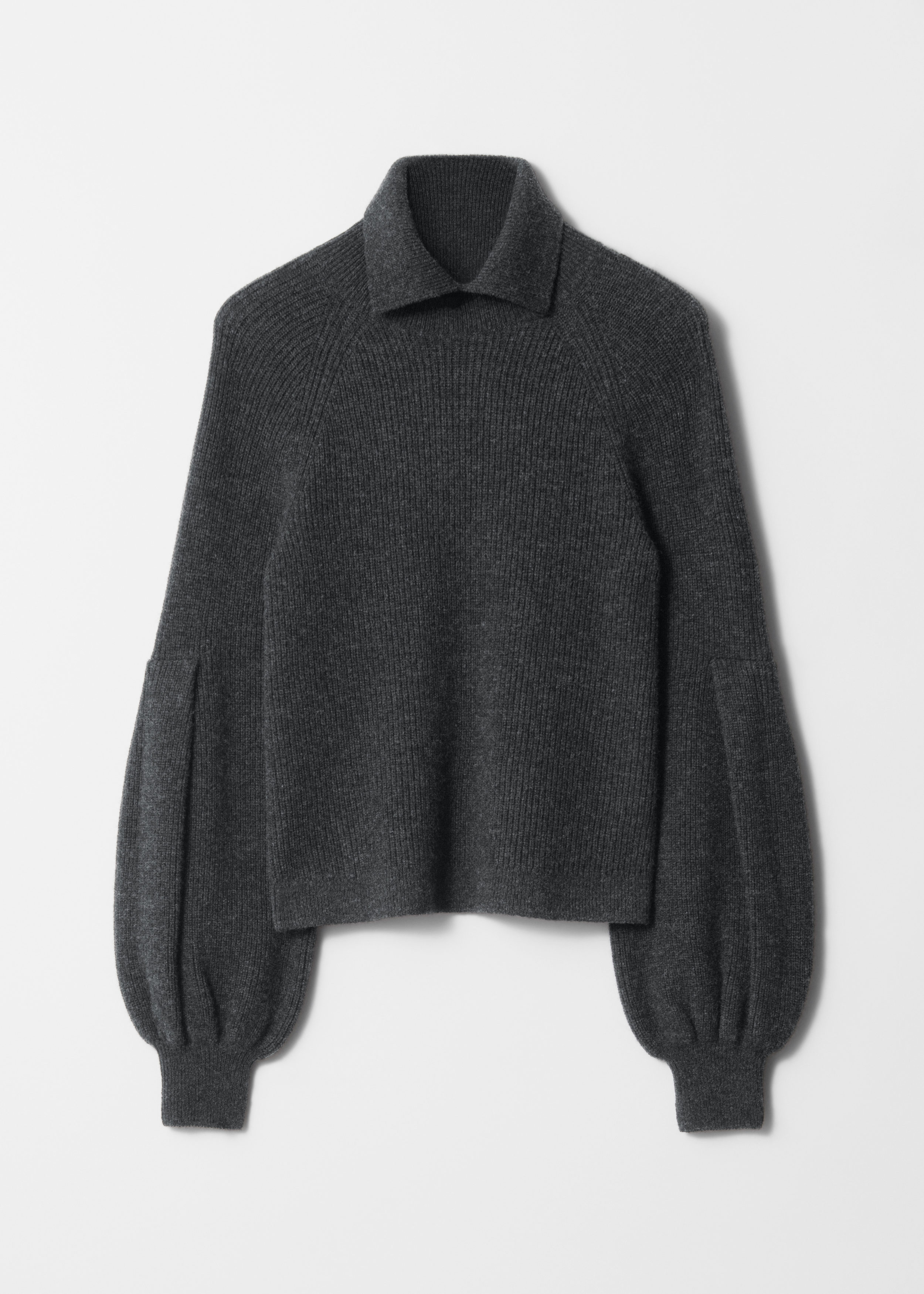 Pull à col et à manches volumineuses - Noir - & Other Stories FR