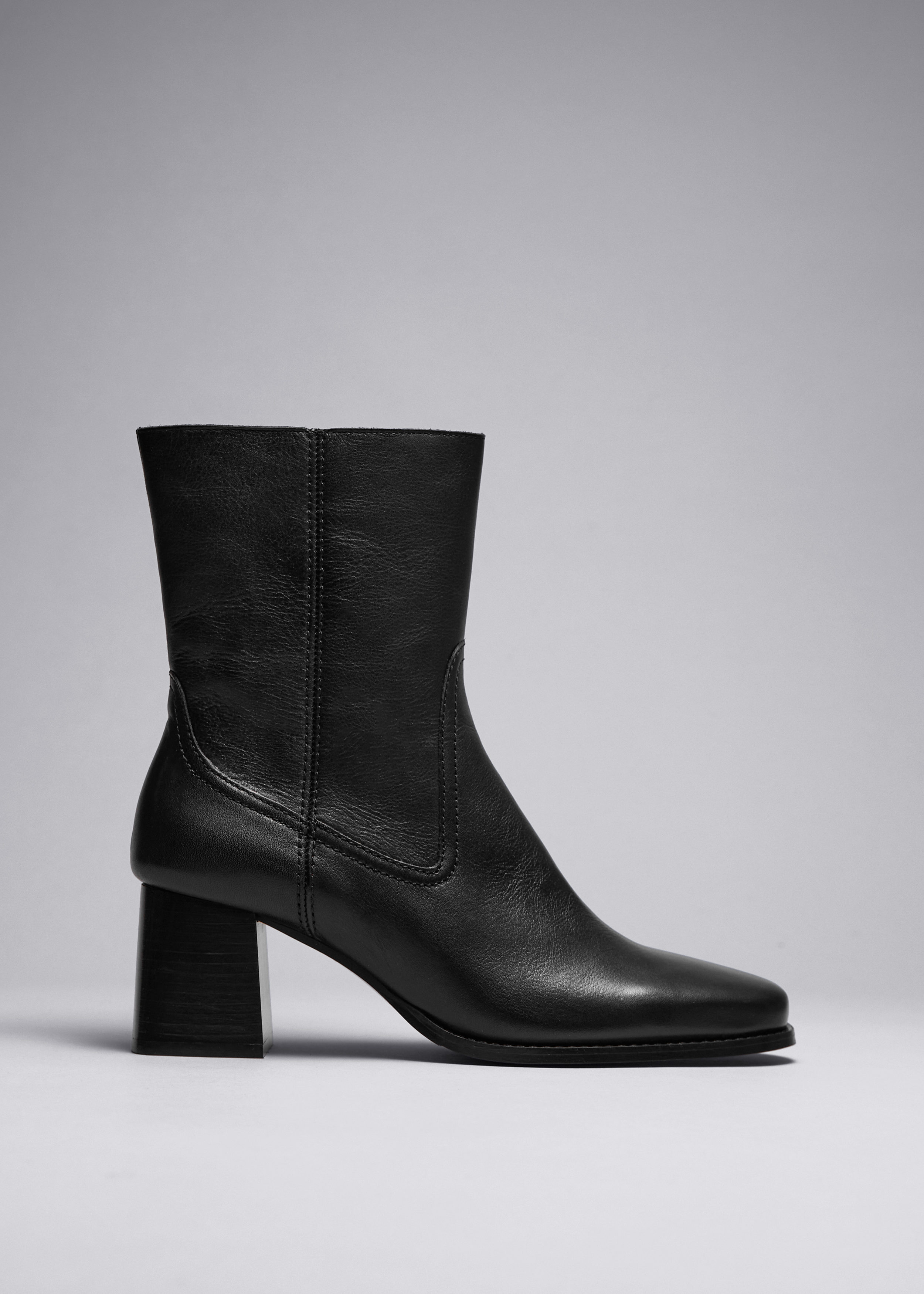 靴 & OTHER STORIES / Leather Ankle Boots 39 Classic Leather Ankle Boots - Black - & Other Stories US