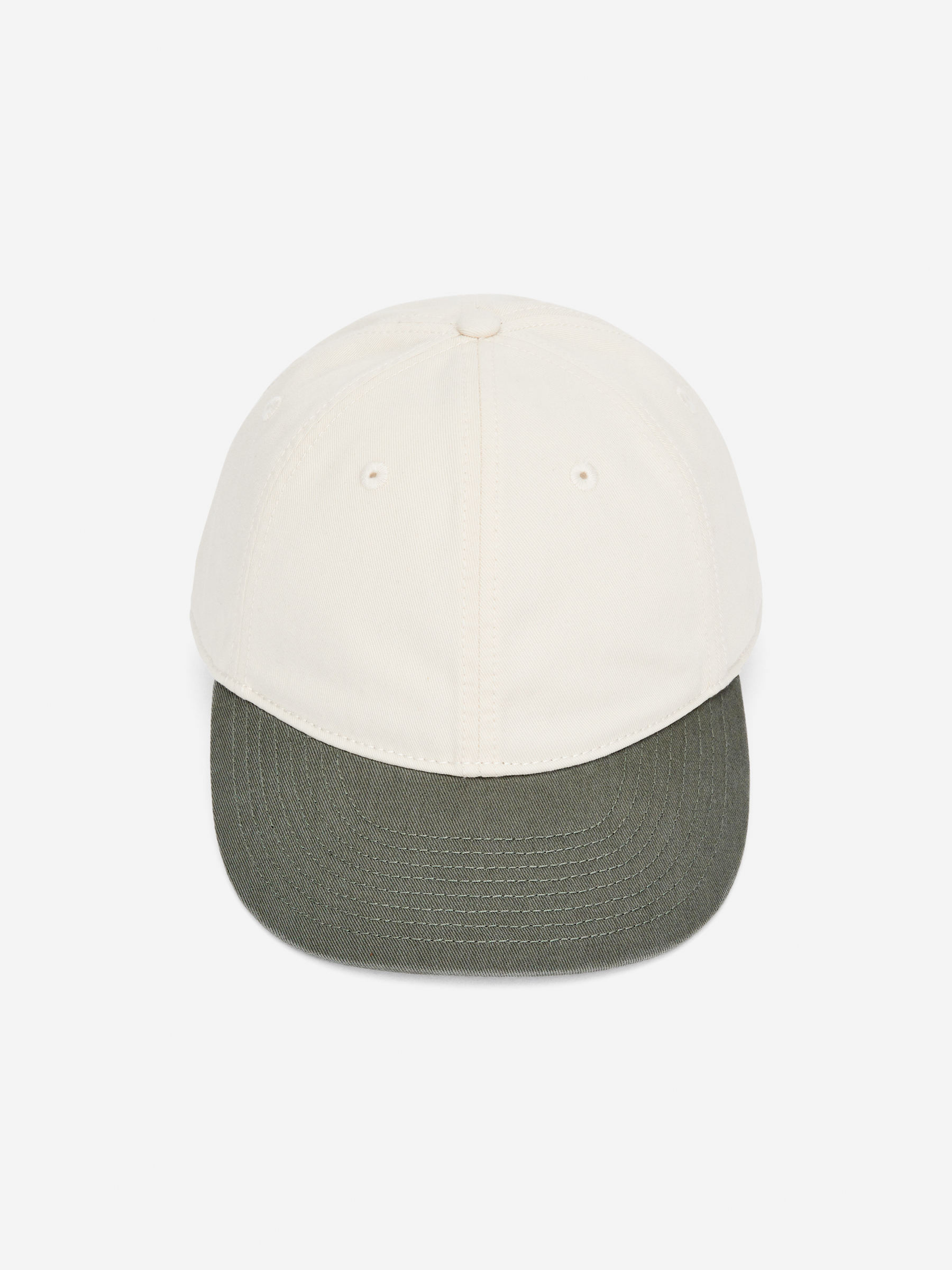 Contrast-Colour Cap - Off White/Khaki Green - Men - StillMedia/DescriptiveStillLife - 2