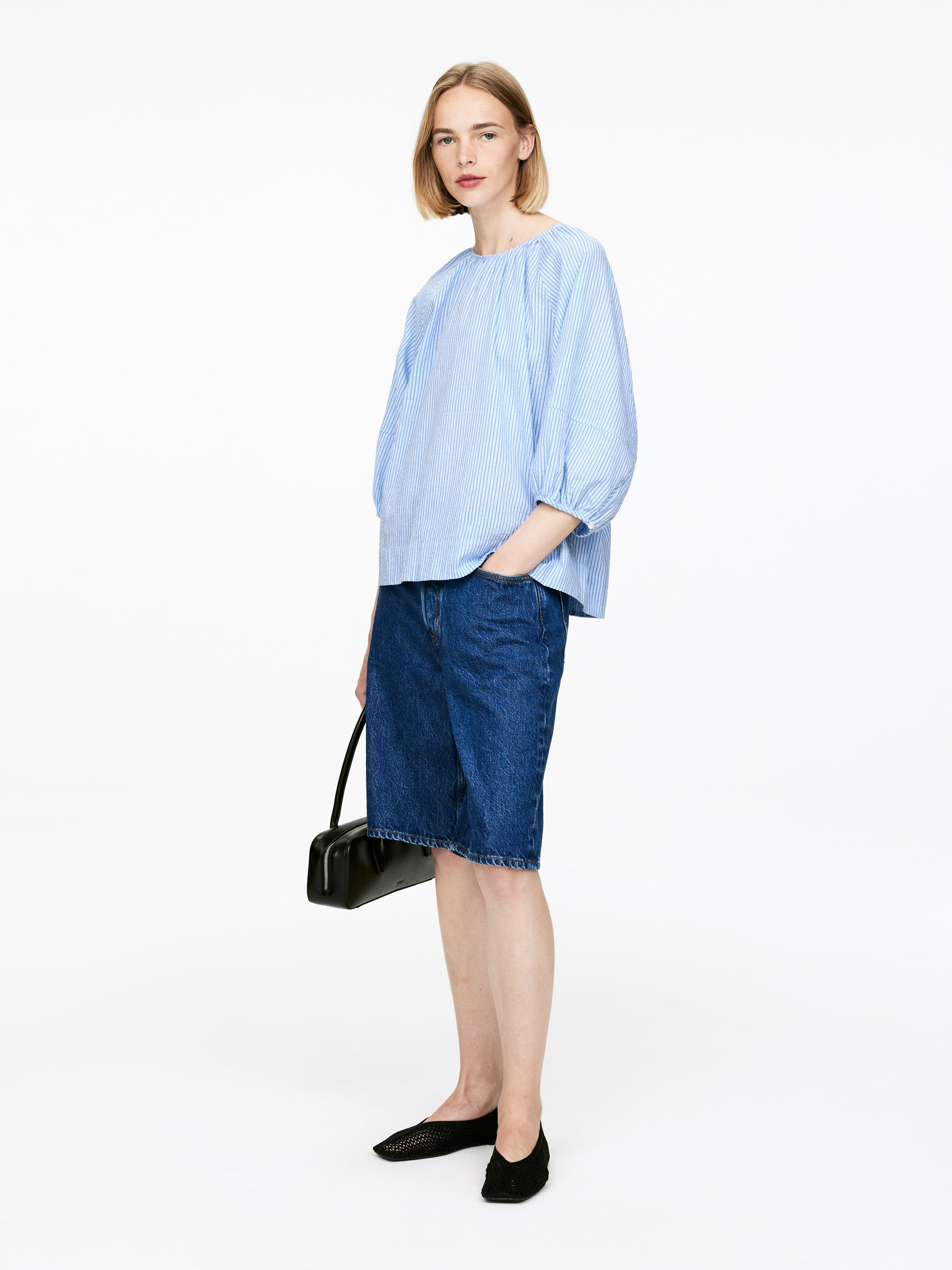 Relaxed Cotton-Linen Blouse - Light Blue/Striped - Loose fit - Women - StillMedia/Lookbook - 3