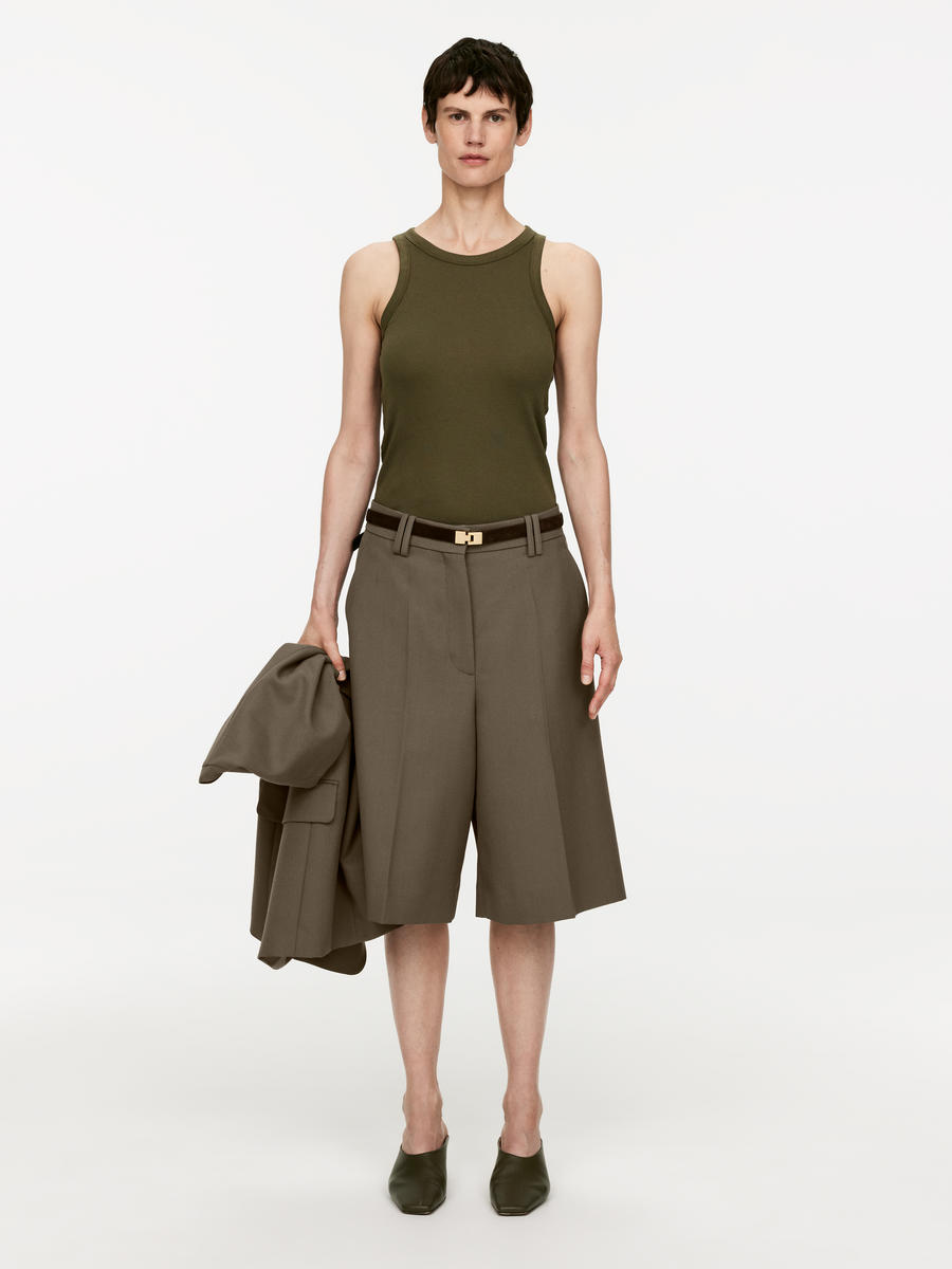 Taillierte Shorts - Khaki - Relaxed Fit - Women - 1242723001