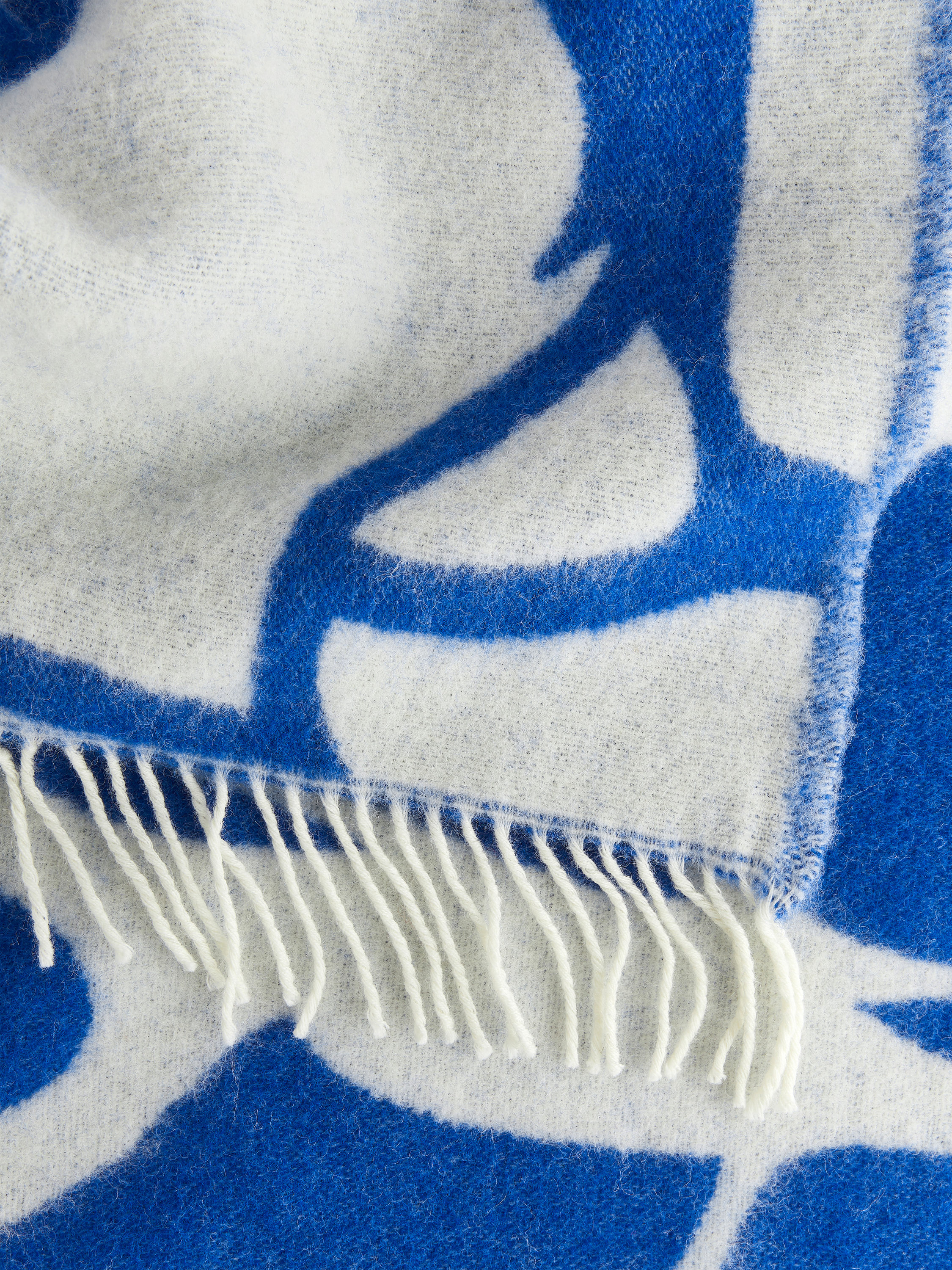 Klippan Wool Blanket – White/Blue – Homeware – ARKET DK