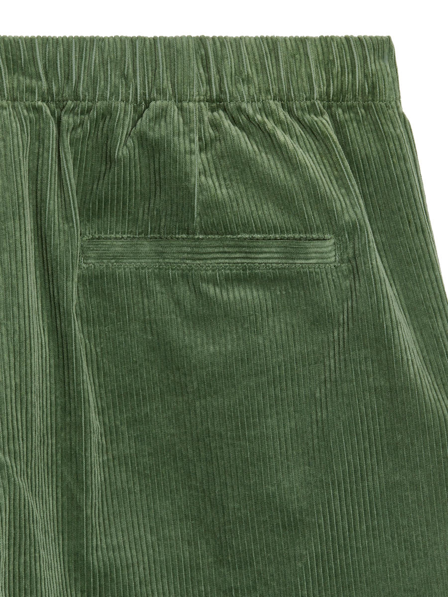 Corduroy Shorts - Dusty Green - Regular fit - Men - 1225360003