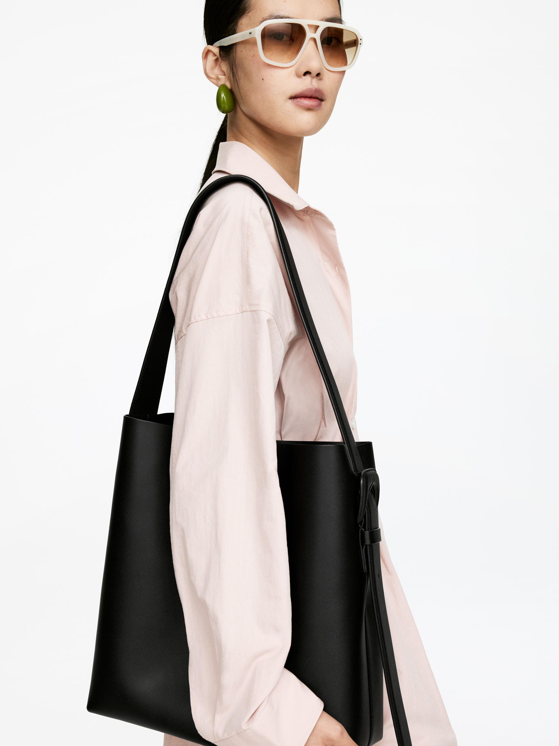 Tote Bag - Black - Women - StillMedia/Lookbook - 15
