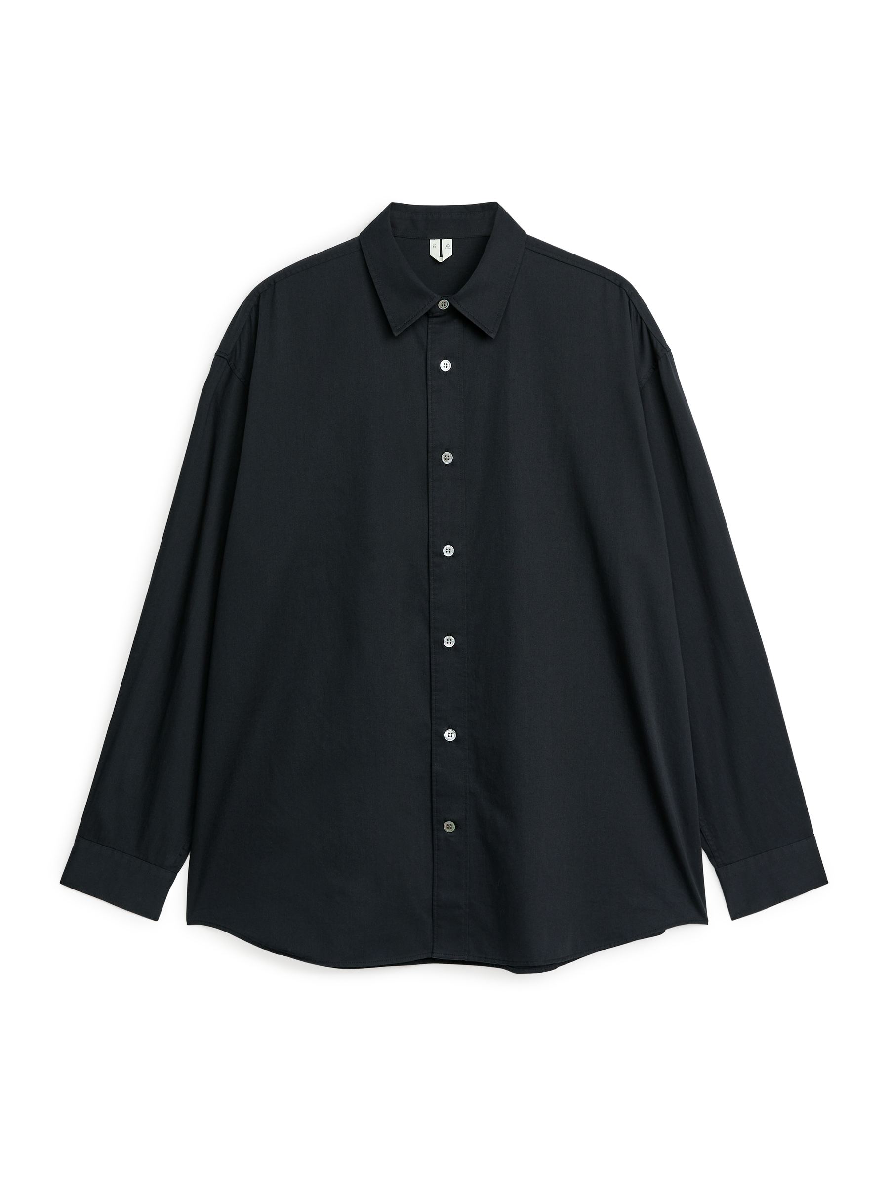 Camicia in raso dalla vestibilità oversize - Nero - Oversize - Men - StillMedia/DescriptiveStillLife - 1