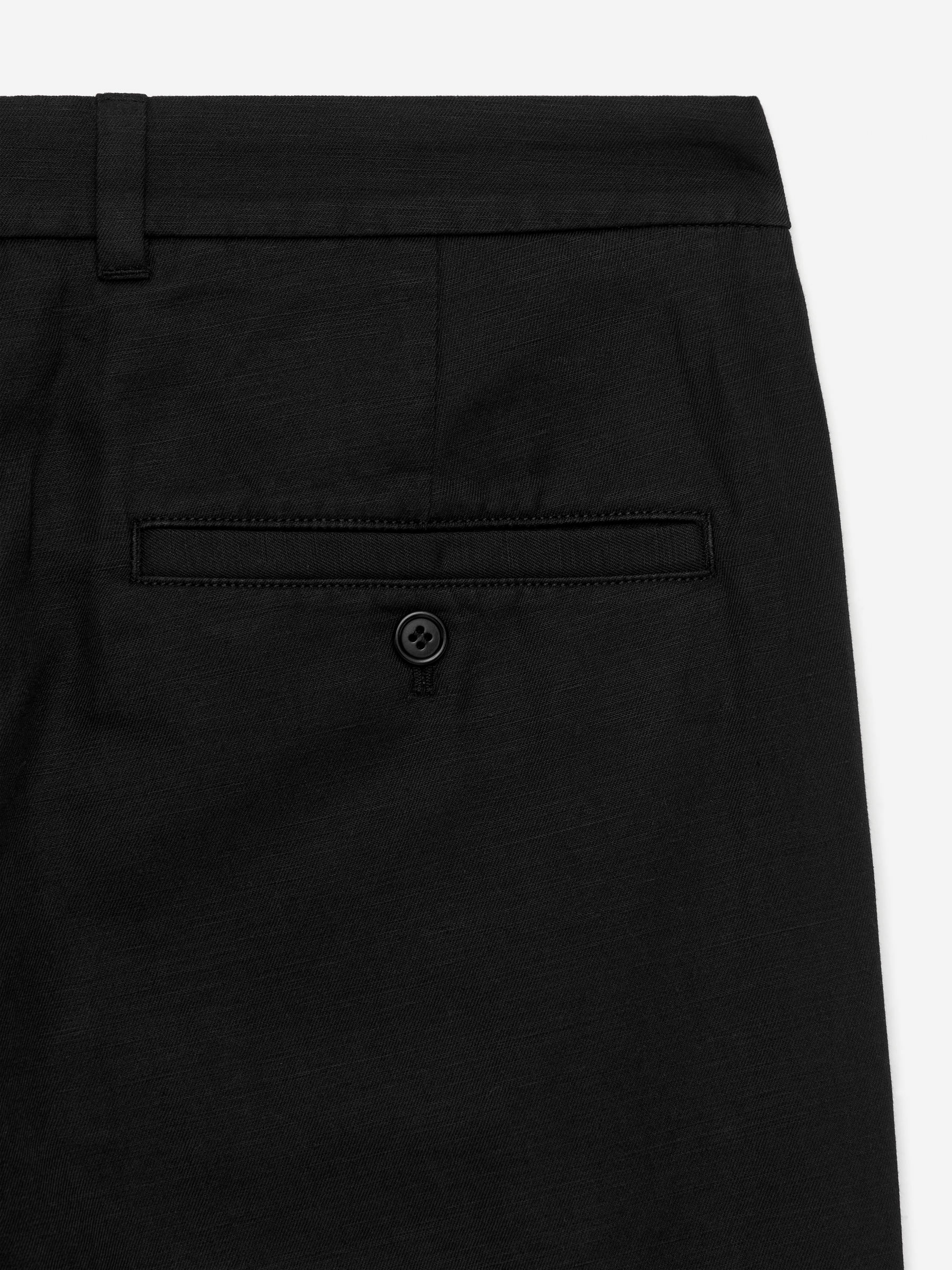 Regular Cropped Cotton-Linen Trousers - Black - Regular fit - Men - StillMedia/DescriptiveDetail - 1